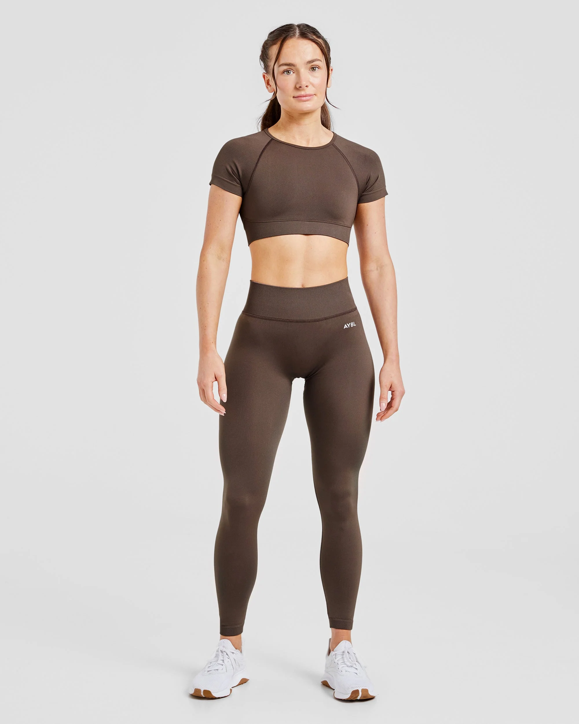 Adapt Seamless Crop Top - Brun - Image 3