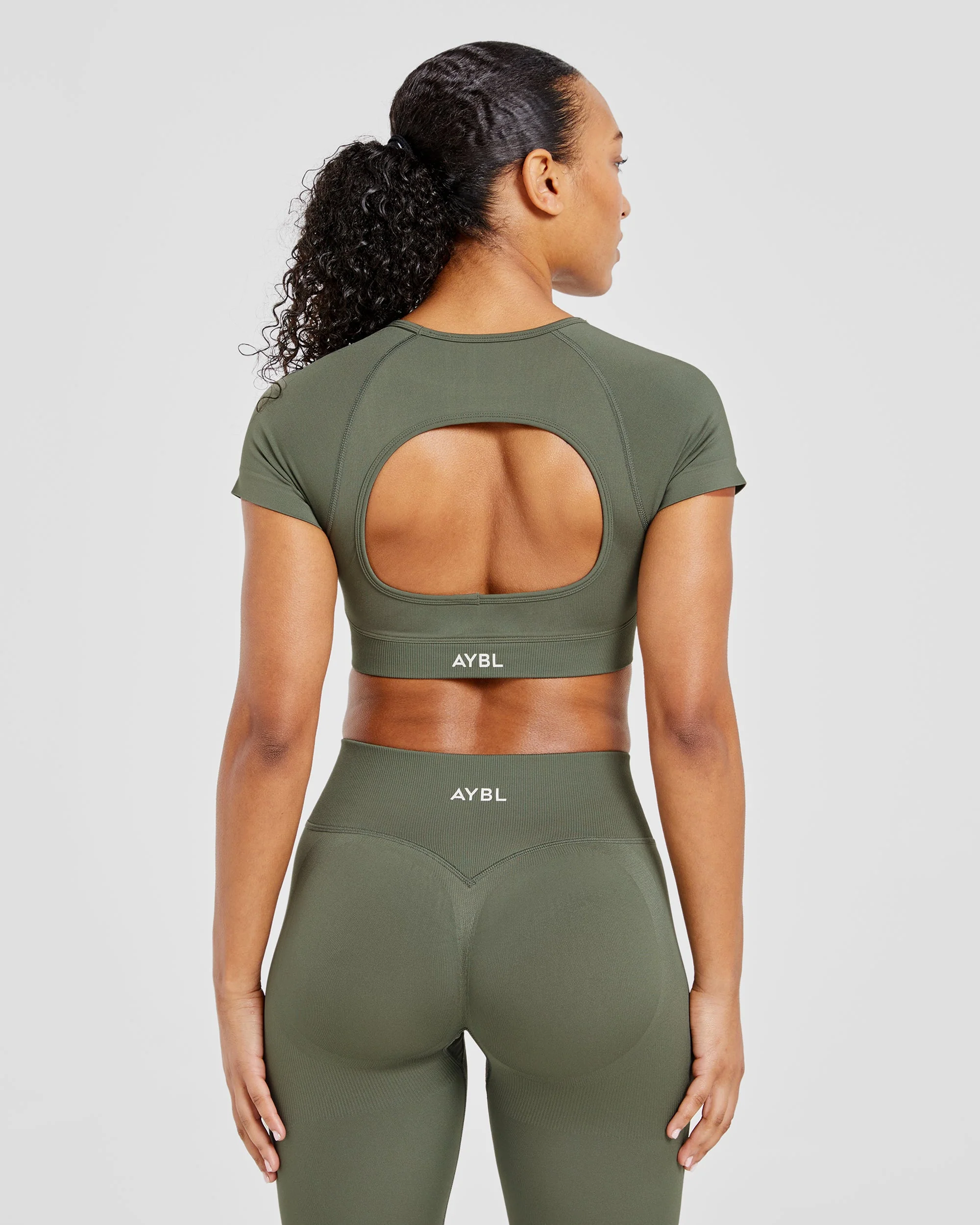 Adapt Seamless Crop Top - Vert - Image 2
