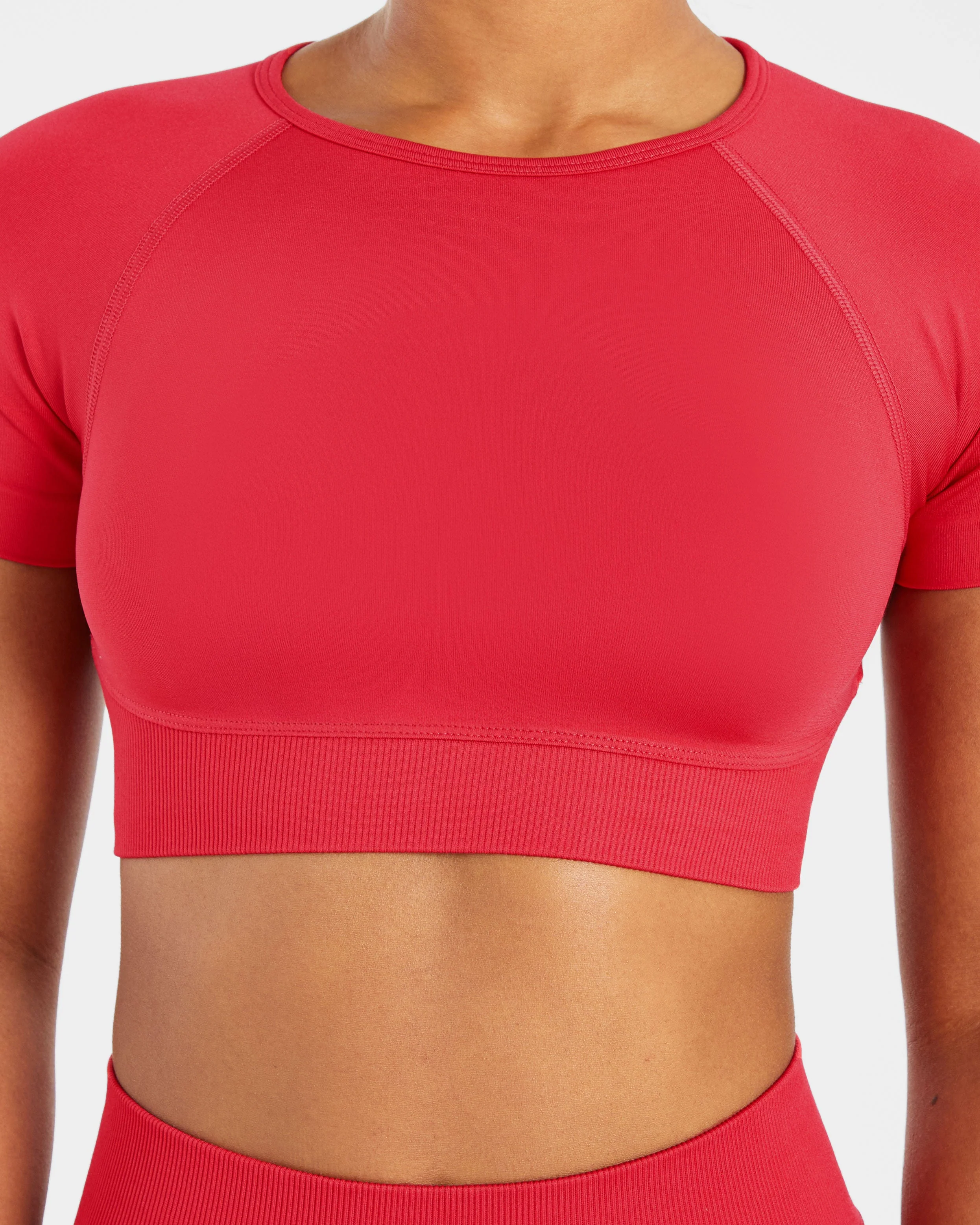 Adapt Seamless Crop Top - Salsa Rouge - Image 5
