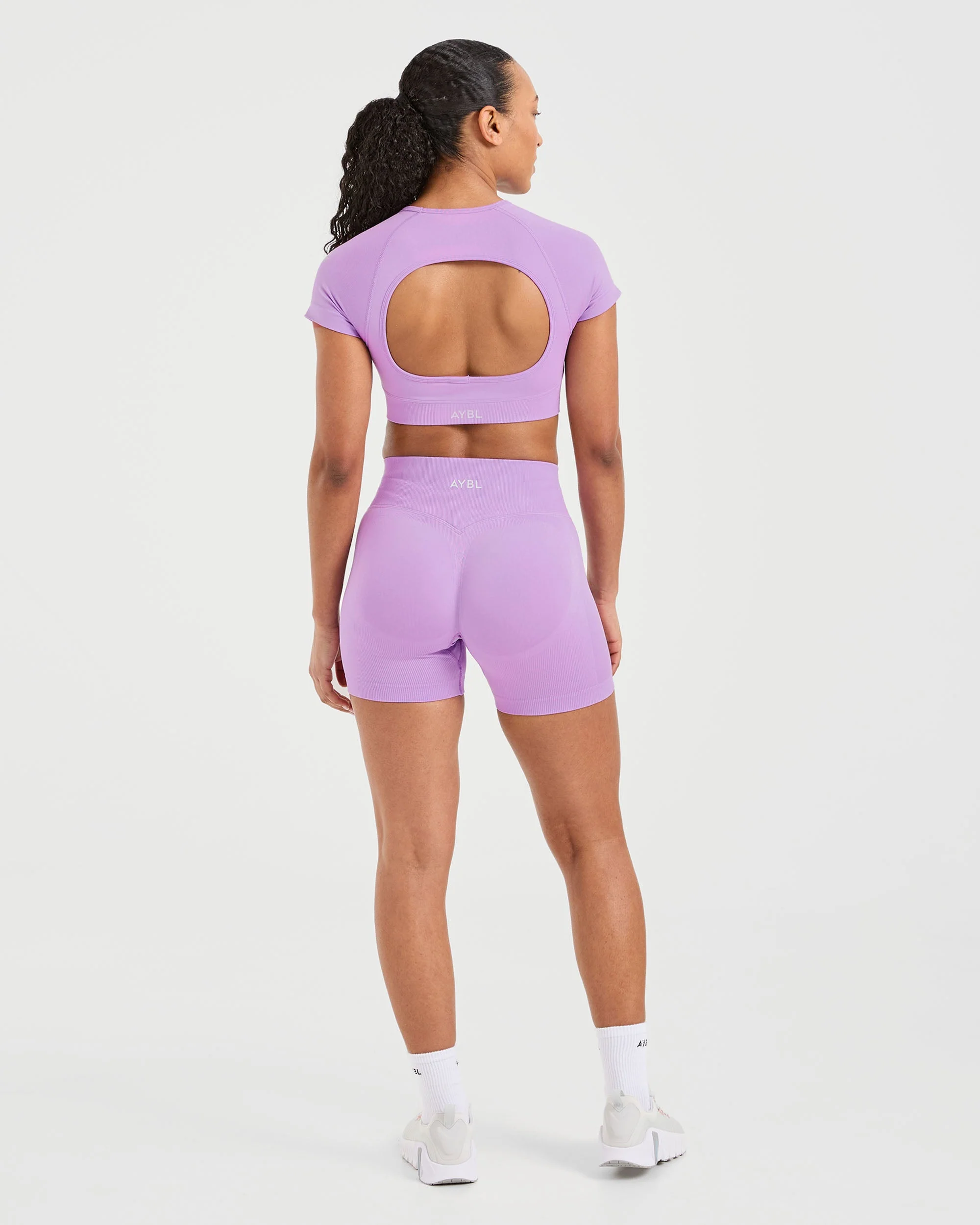Adapt Seamless Crop Top - Spring Lilac - Image 4