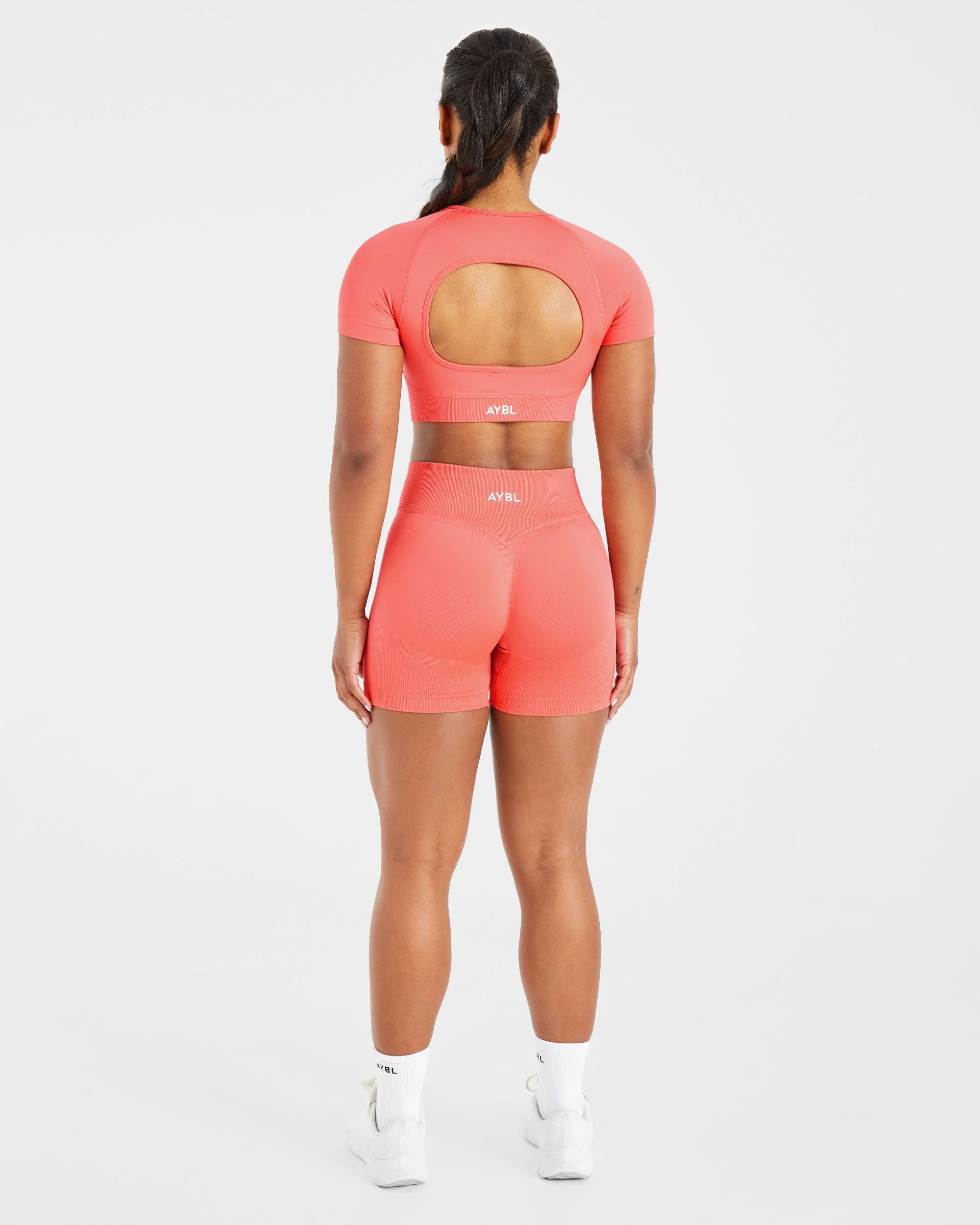 Adapt Seamless Crop Top - Summer Pêche - Image 4