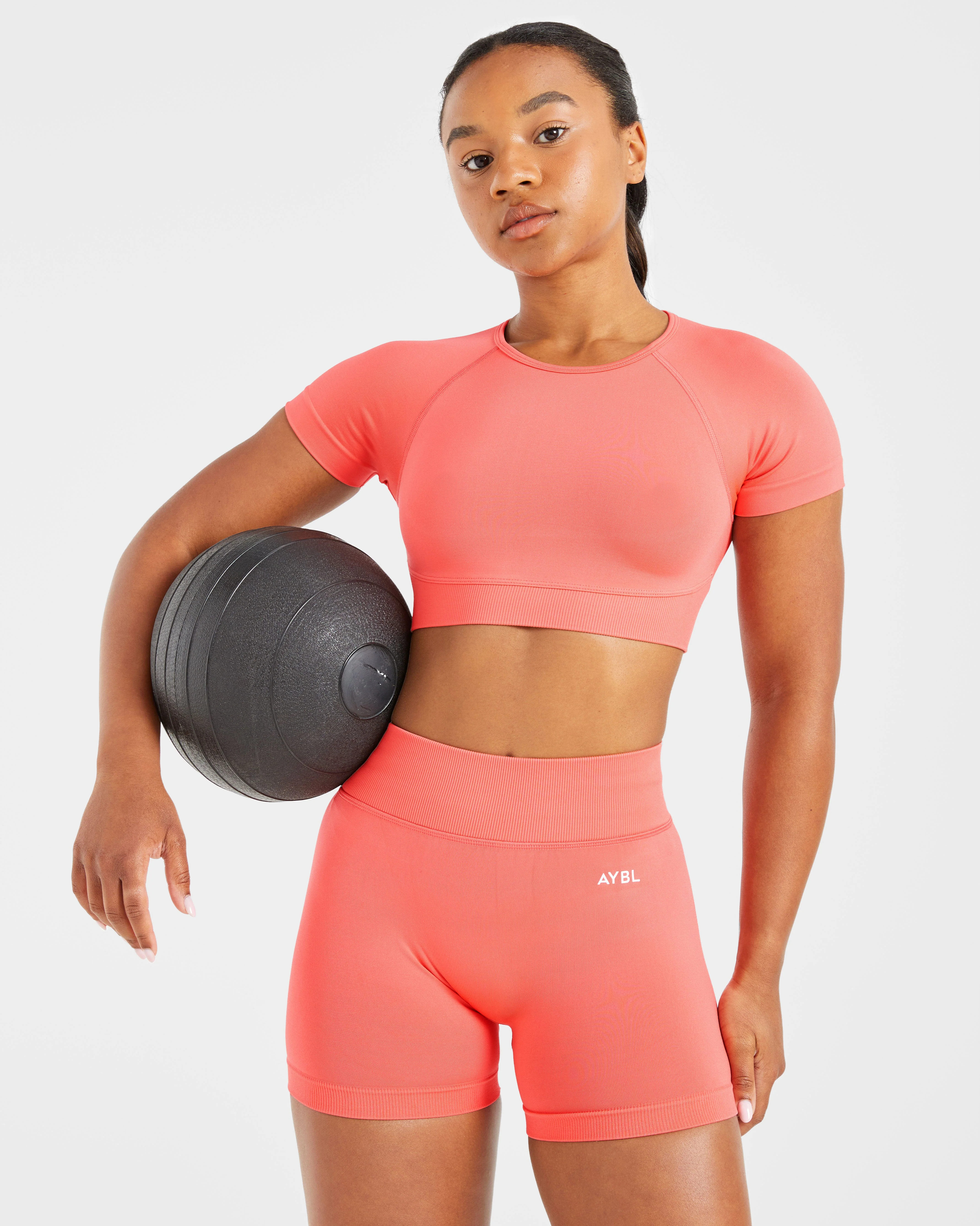 Adapt Seamless Crop Top - Summer Pêche - Image 8