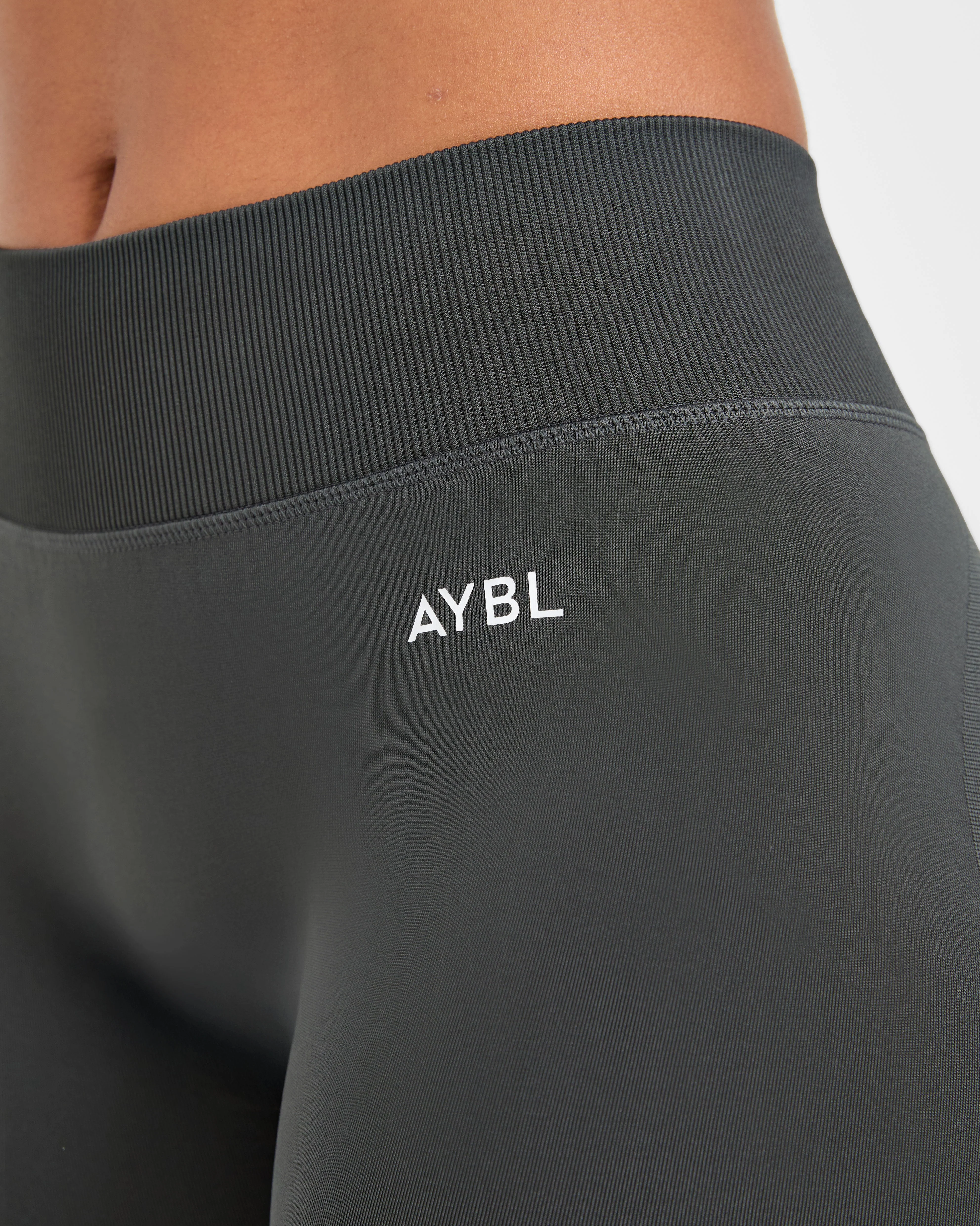 Adapt Seamless Leggings - Dark Charcoal - Image 6