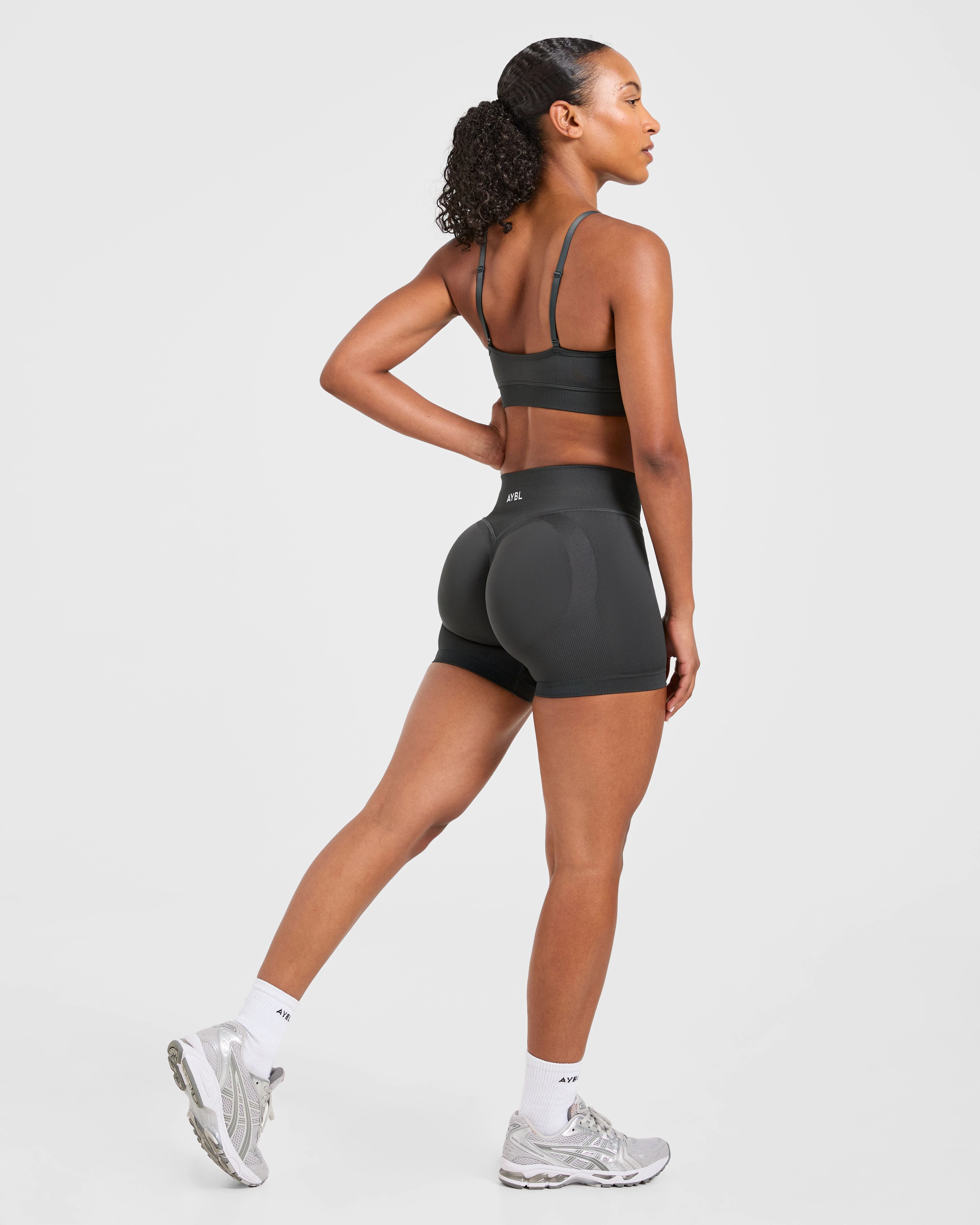 Adapt Seamless Shorts | 4.5" - Dark Charcoal - Image 4