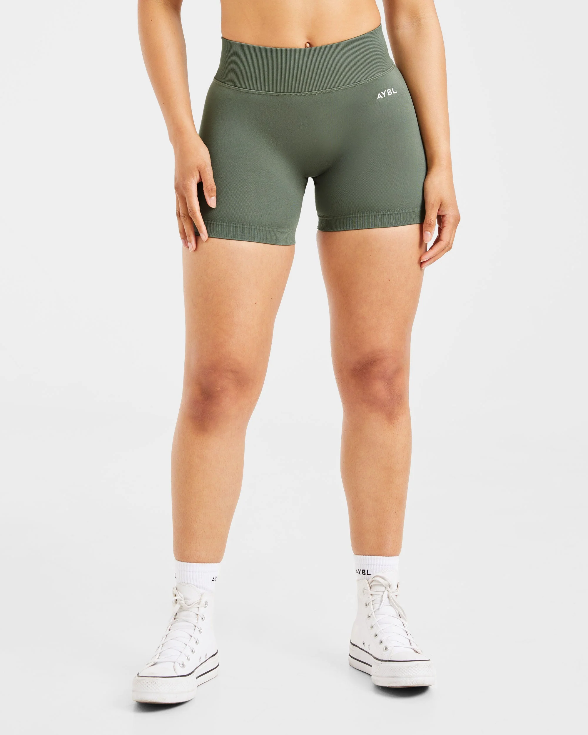 Adapt Seamless Shorts | 4.5" - Vert - Image 2