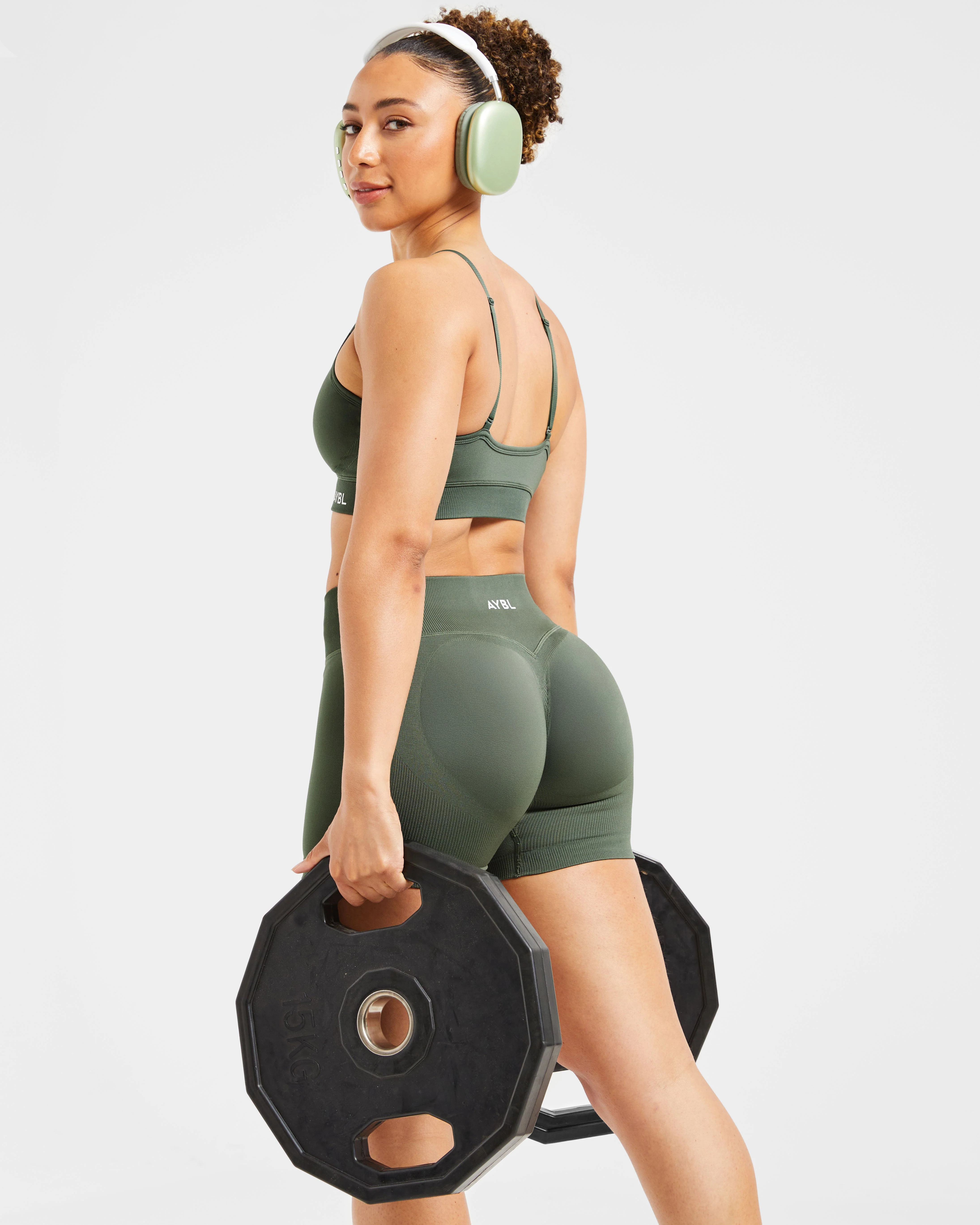 Adapt Seamless Shorts | 4.5" - Vert - Image 8