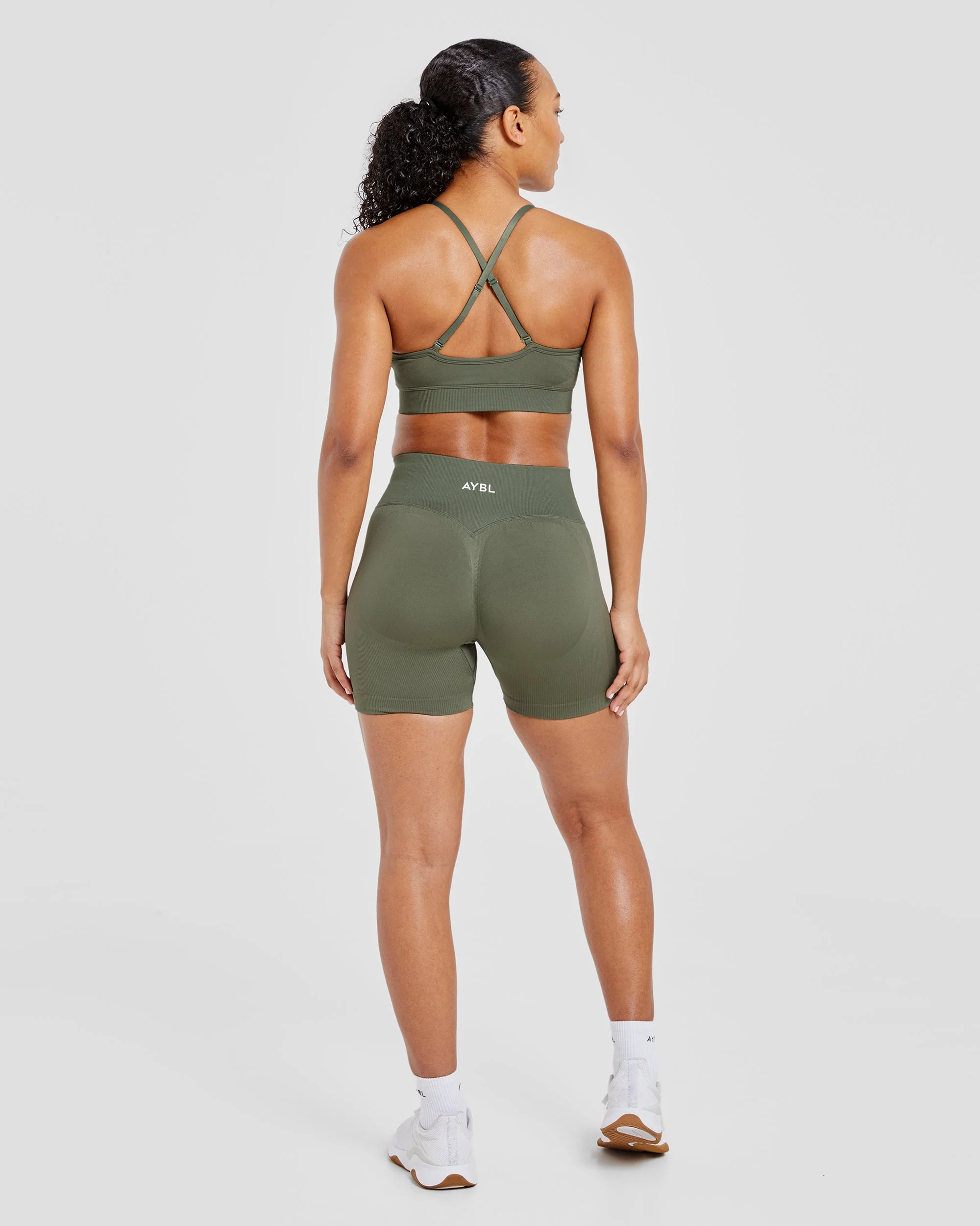 Adapt Seamless Sports Bra - Vert - Image 4