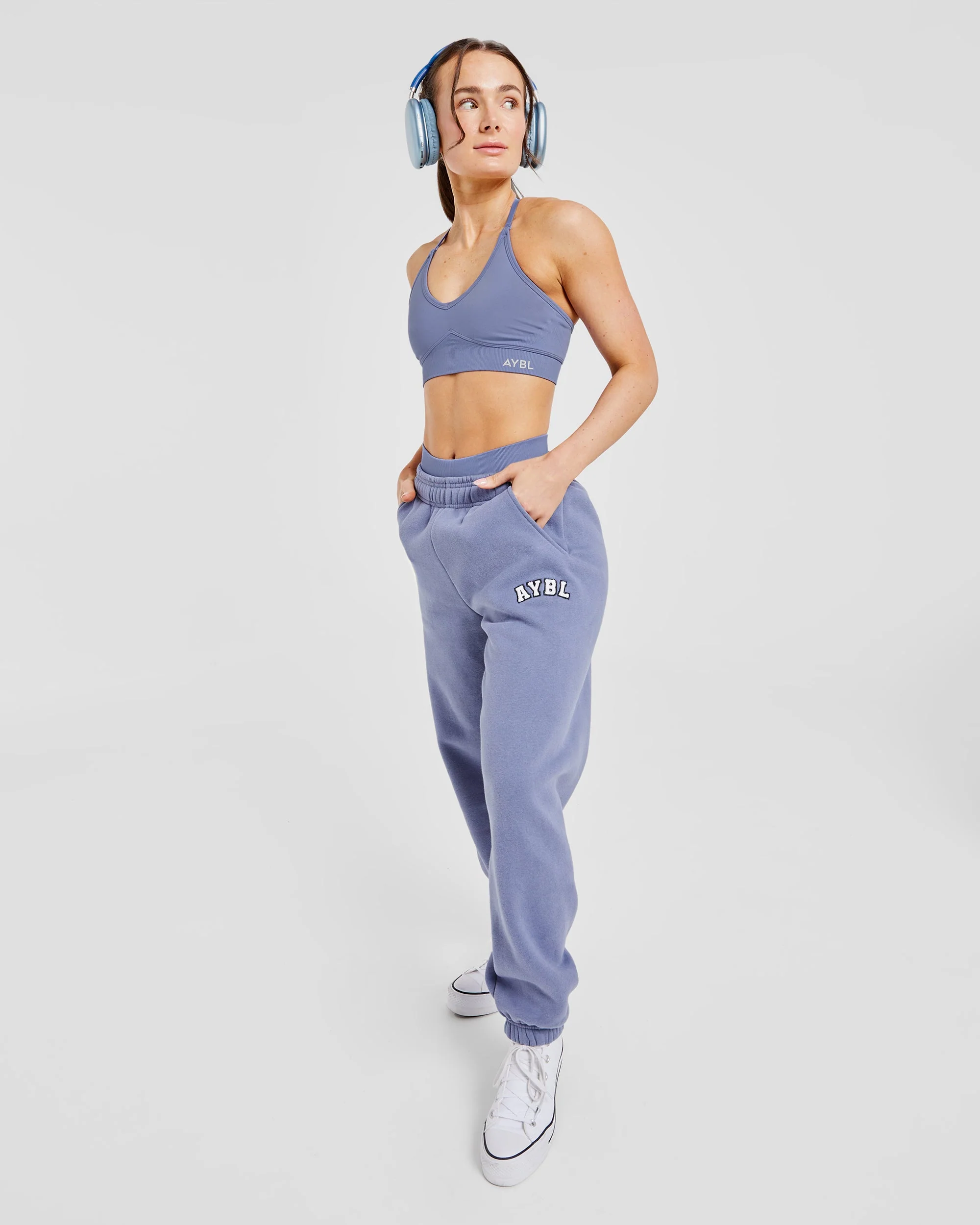 Adapt Seamless Sports Bra - Iris Bleu - Image 8
