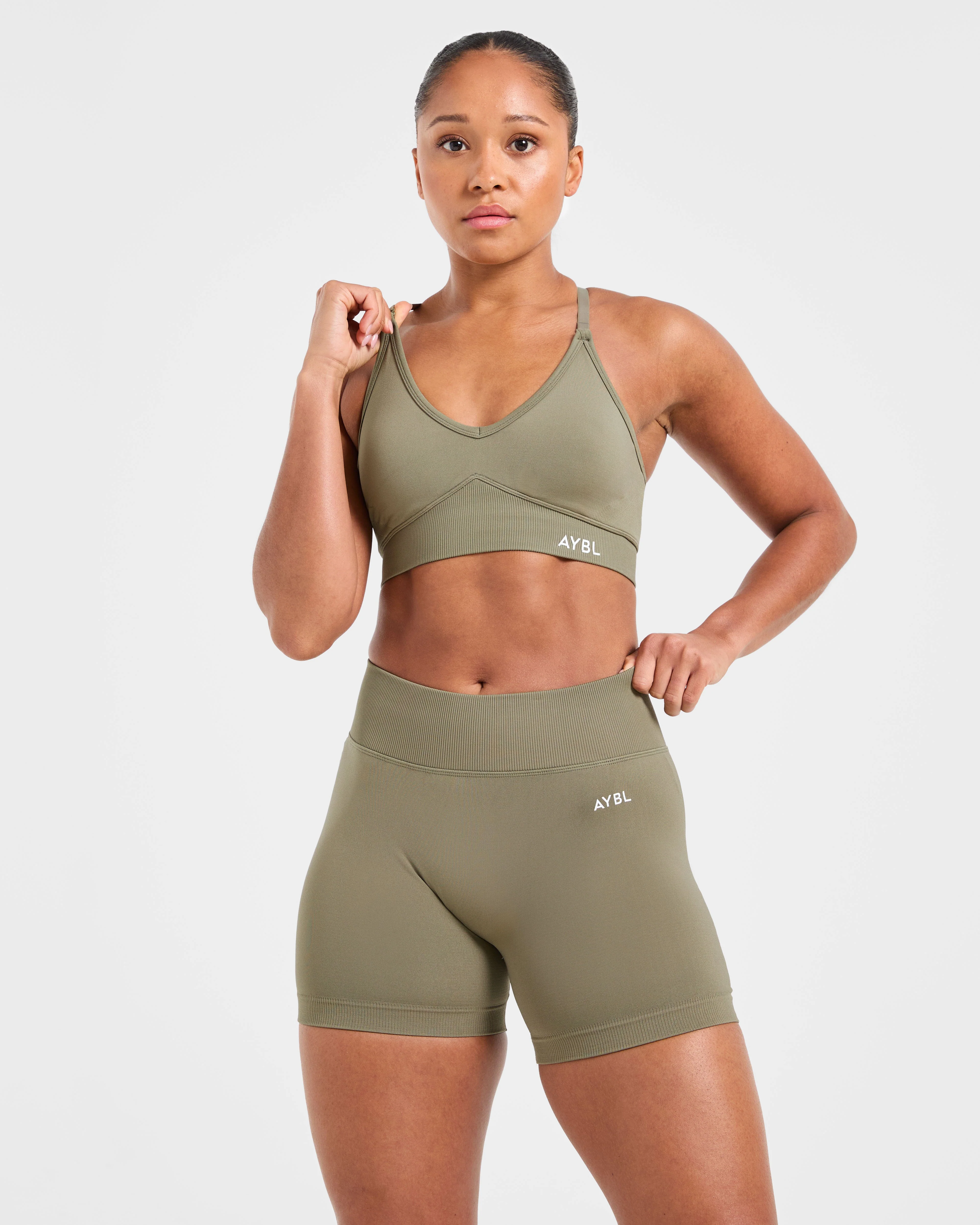 Adapt Seamless Sports Bra - Muted Olive - Image 8