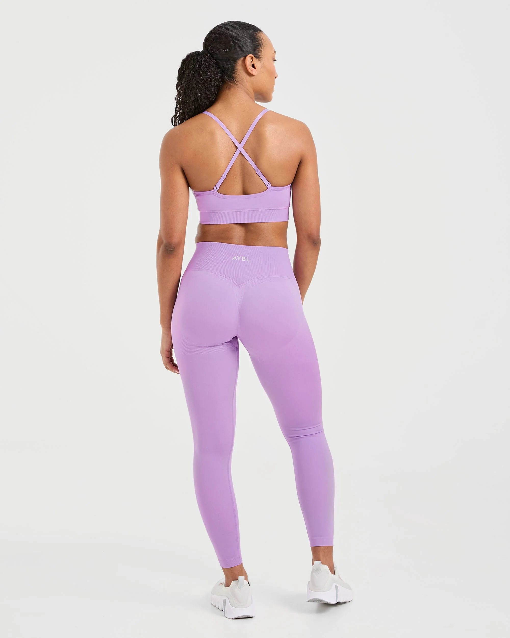 Adapt Seamless Sports Bra - Spring Lilac - Image 4