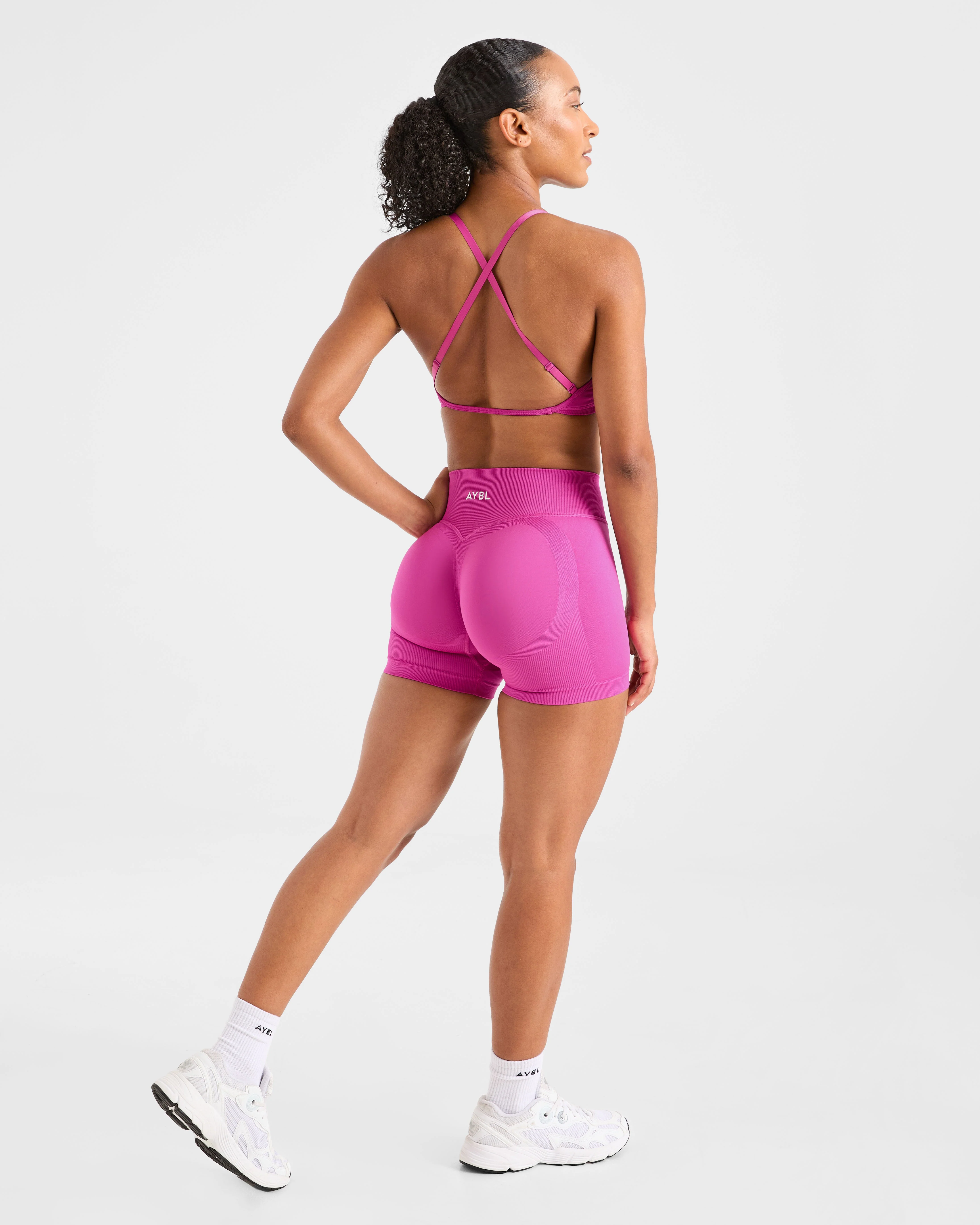 Adapt Seamless Strappy Sports Bra - Rose - Image 4