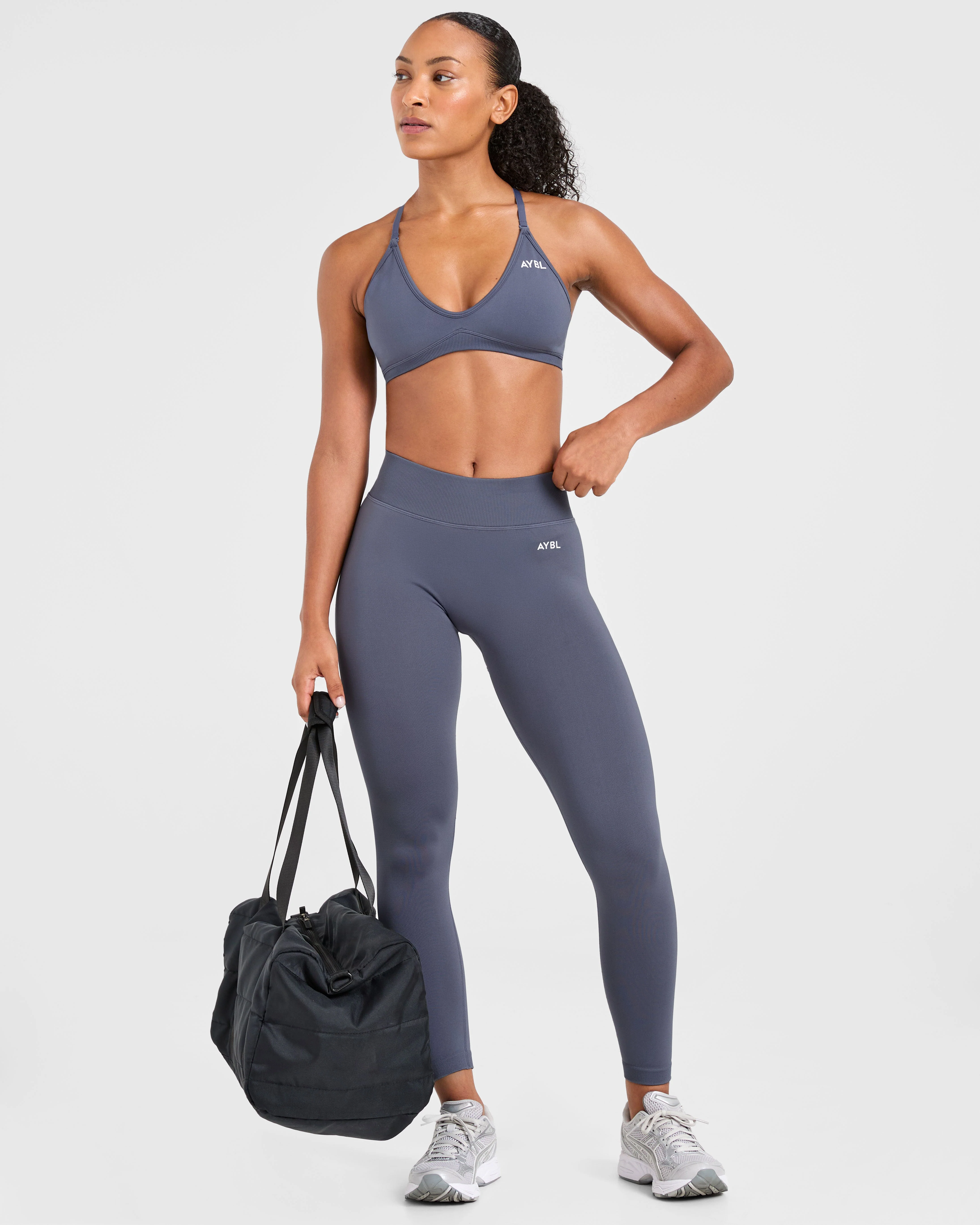 Adapt Seamless Strappy Sports Bra - Slate - Image 7