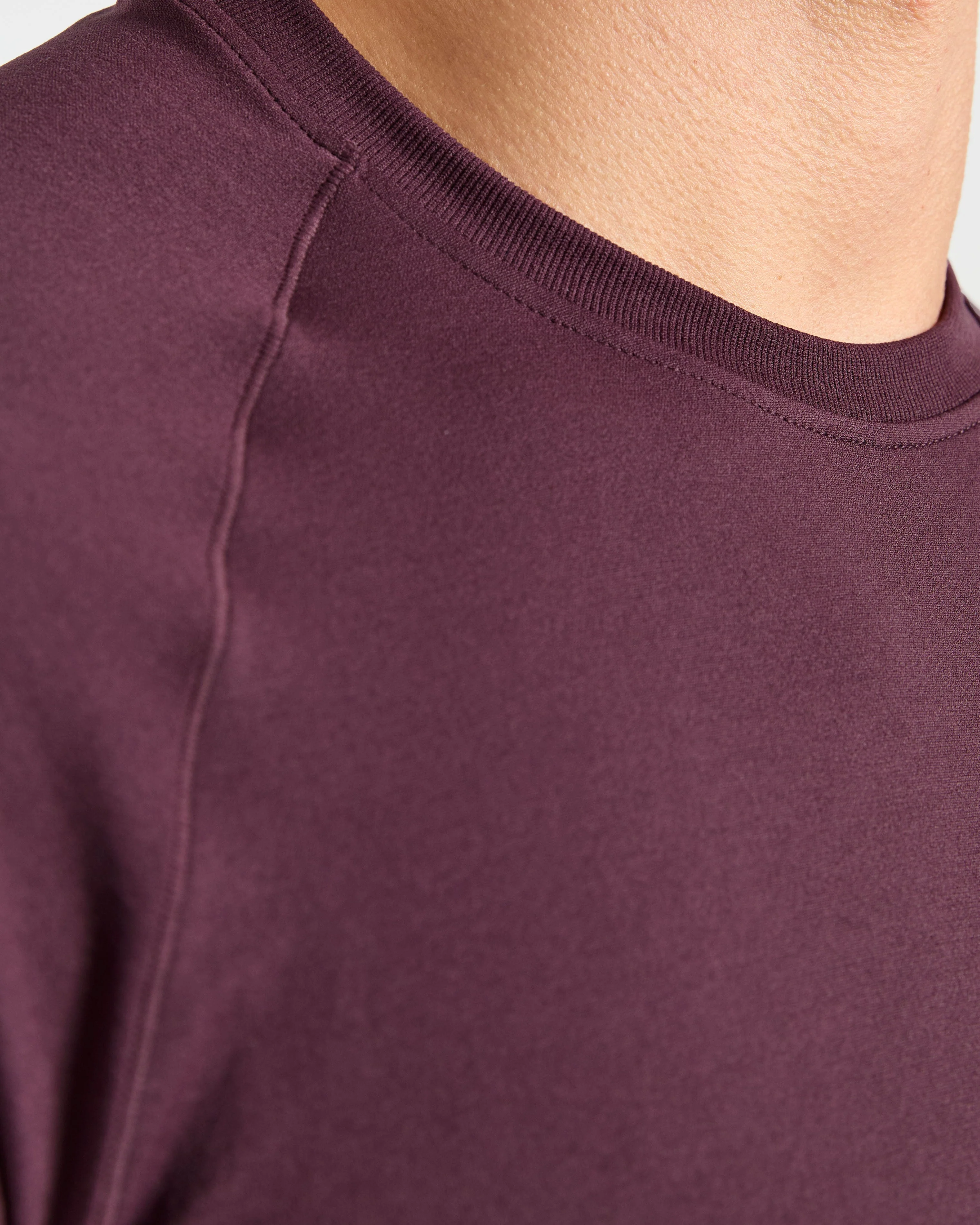 Ascend Seamless T Shirt - Deep Plum - Image 6