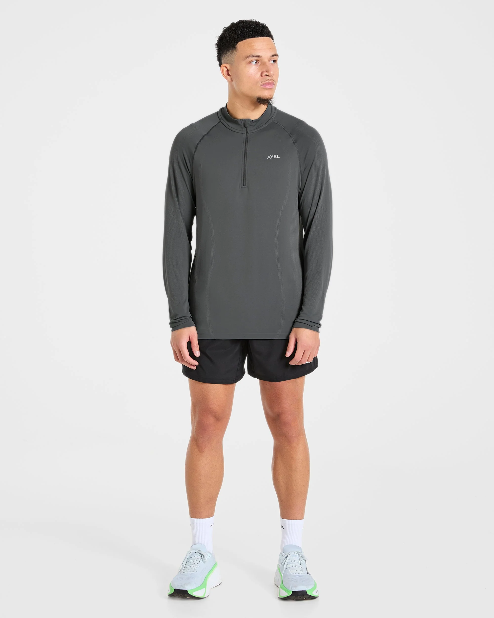 Attain Seamless 1/2 Zip Pullover - Storm Gris - Image 3