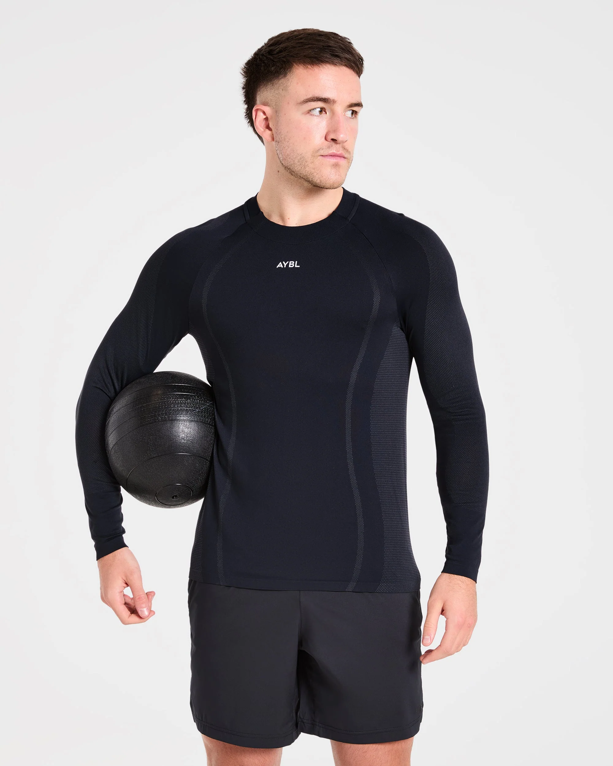 Attain Seamless Long Sleeve T Shirt - Noir - Image 7