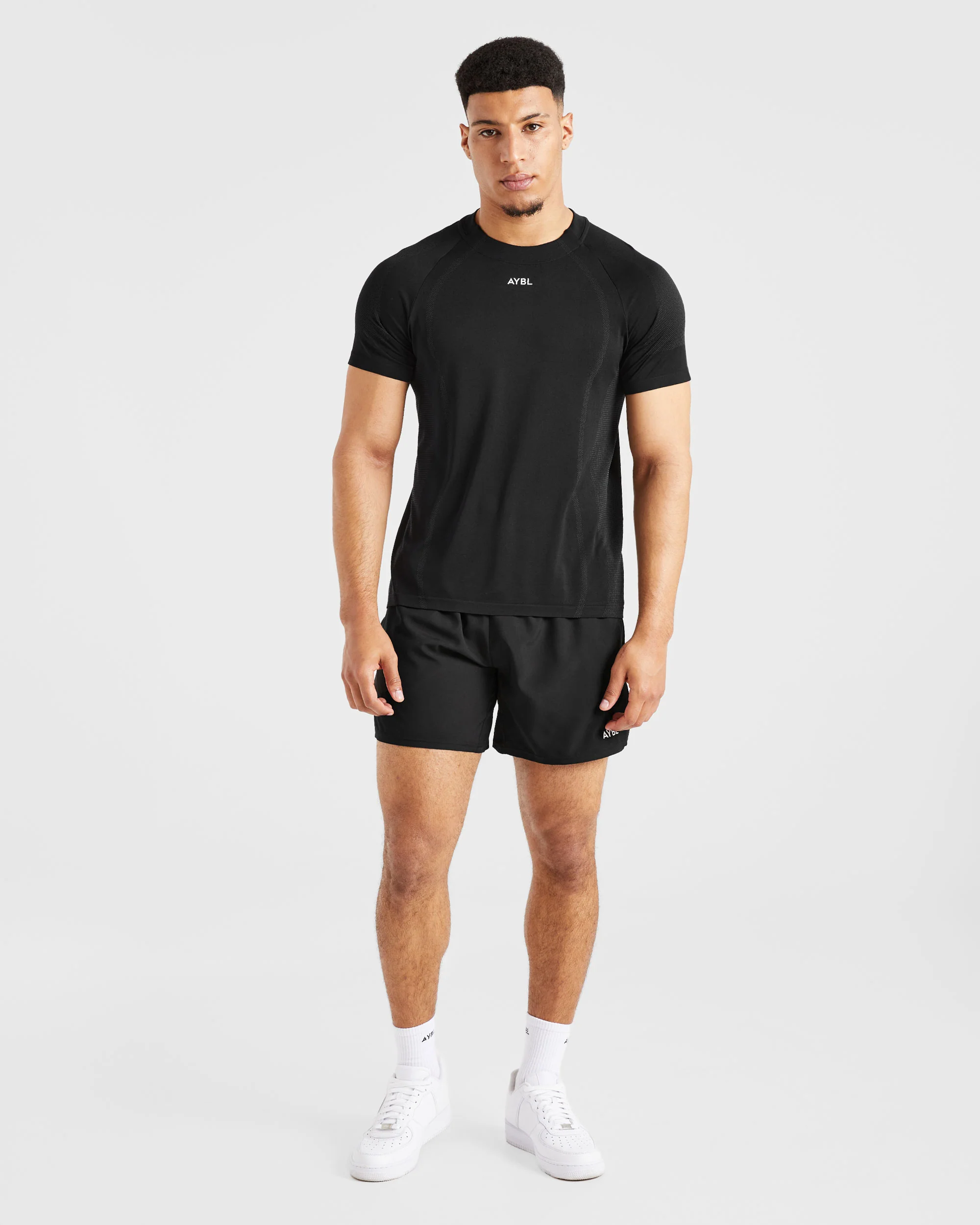 Attain Seamless T Shirt - Black - Image 3