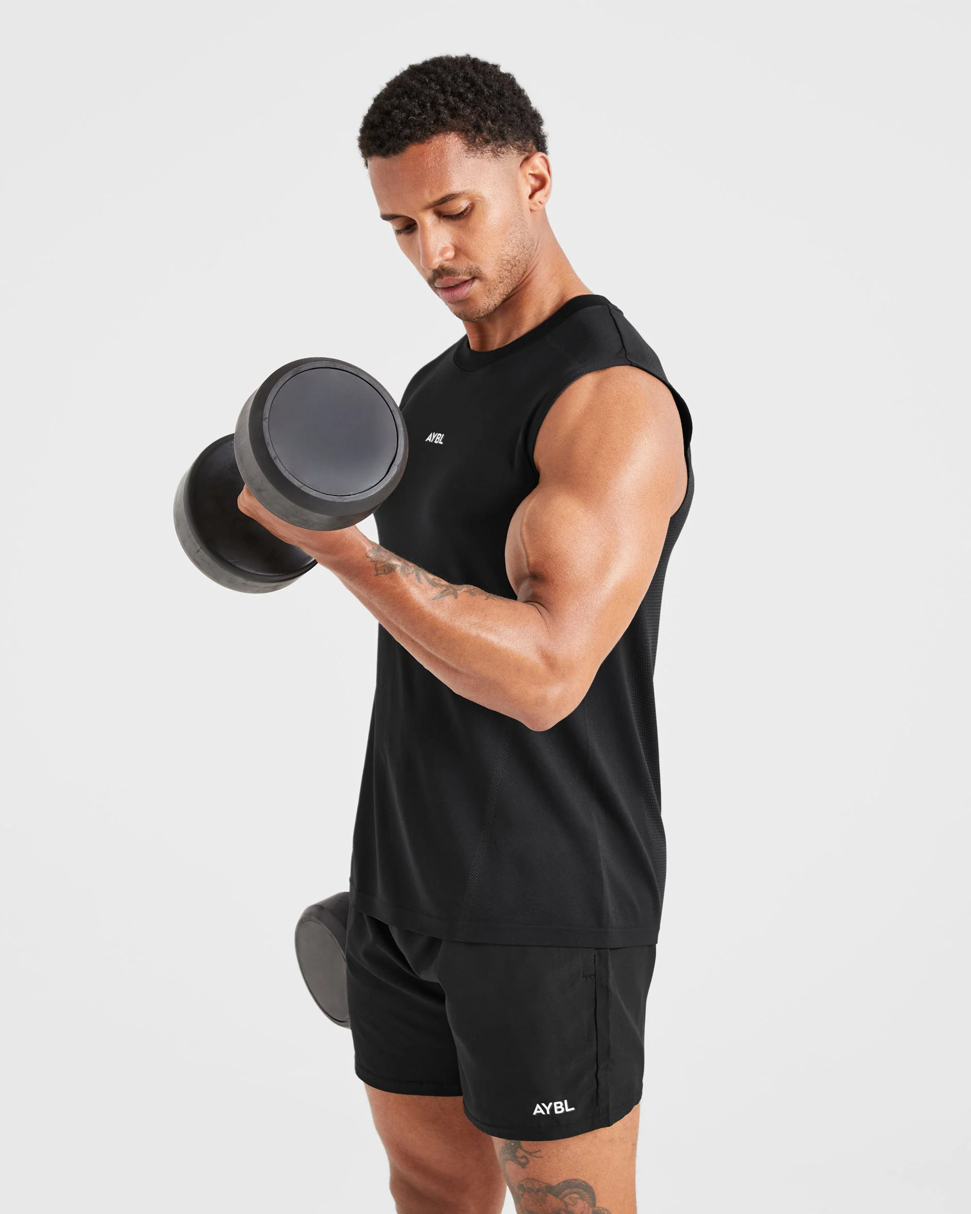 Attain Seamless Vest - Black - Image 8