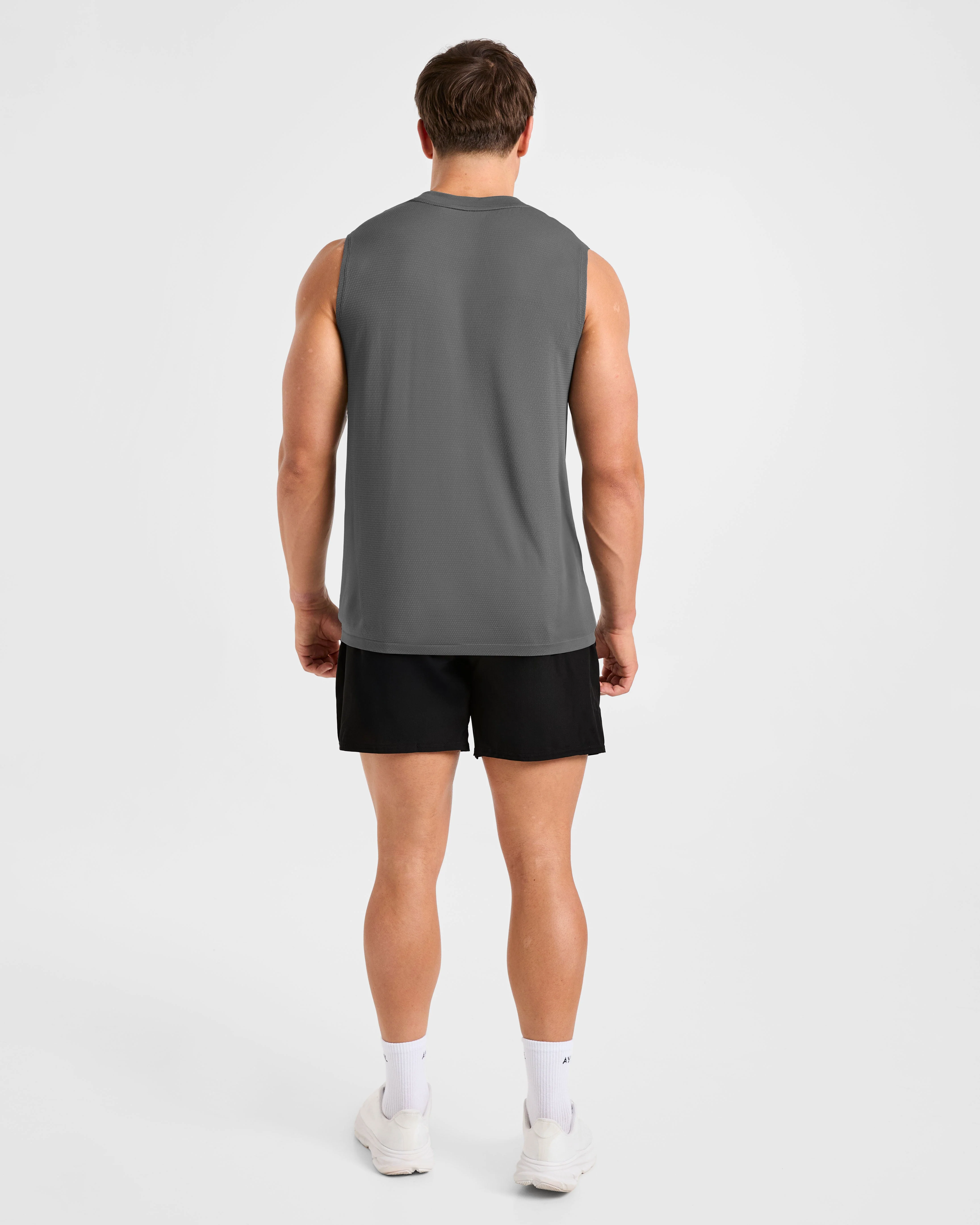 Attain Seamless Vest - Storm Gris - Image 4