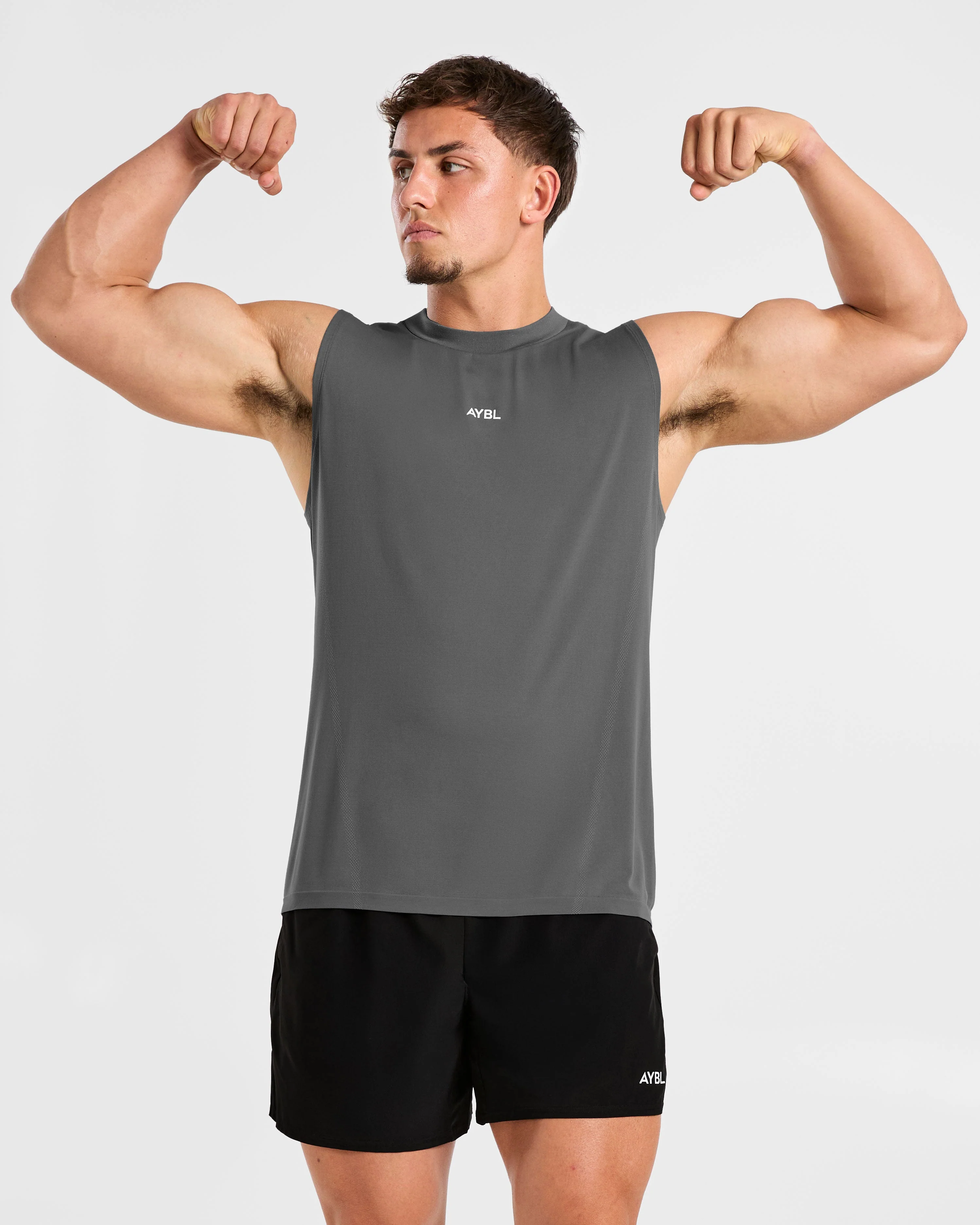 Attain Seamless Vest - Storm Gris - Image 7