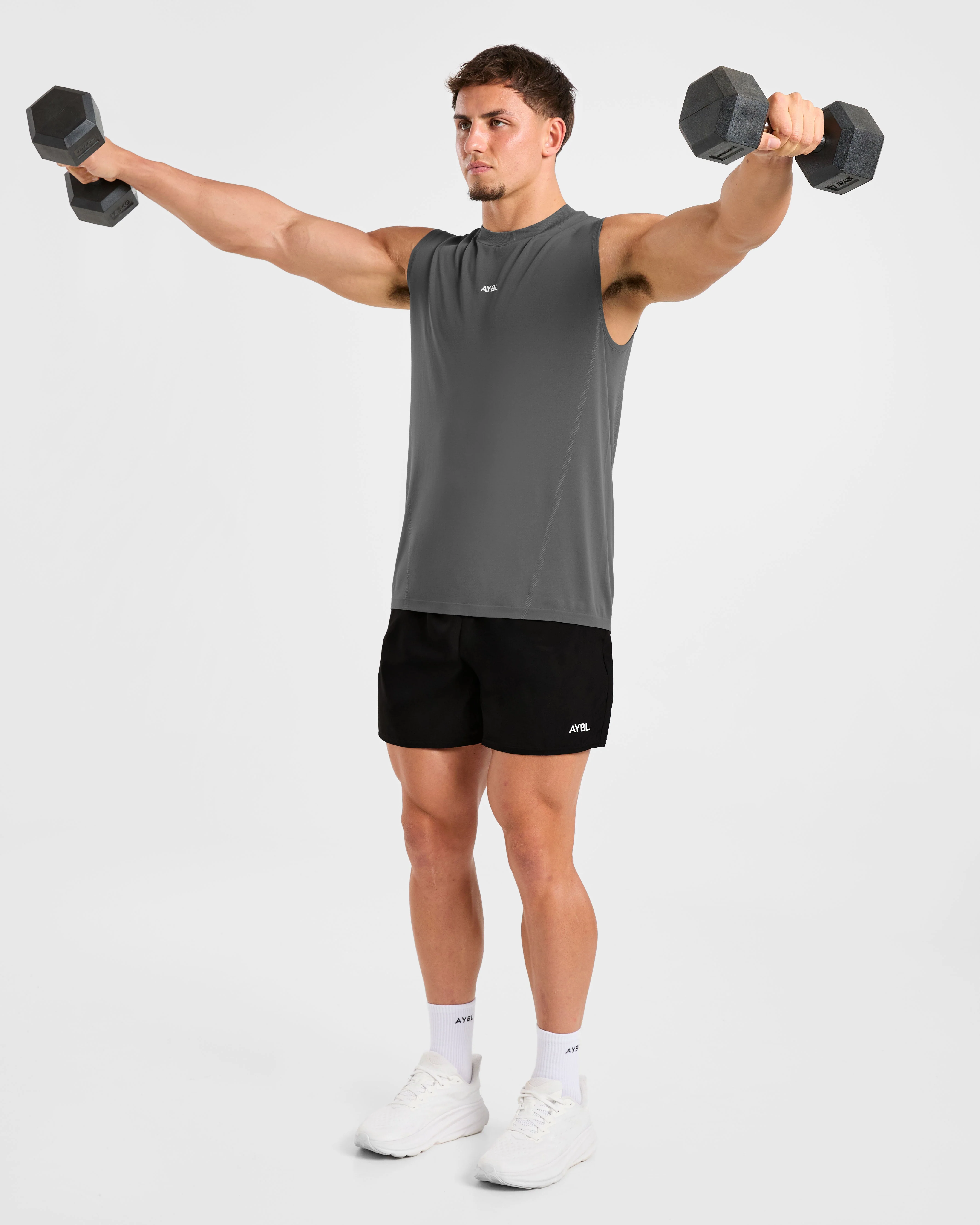 Attain Seamless Vest - Storm Gris - Image 8