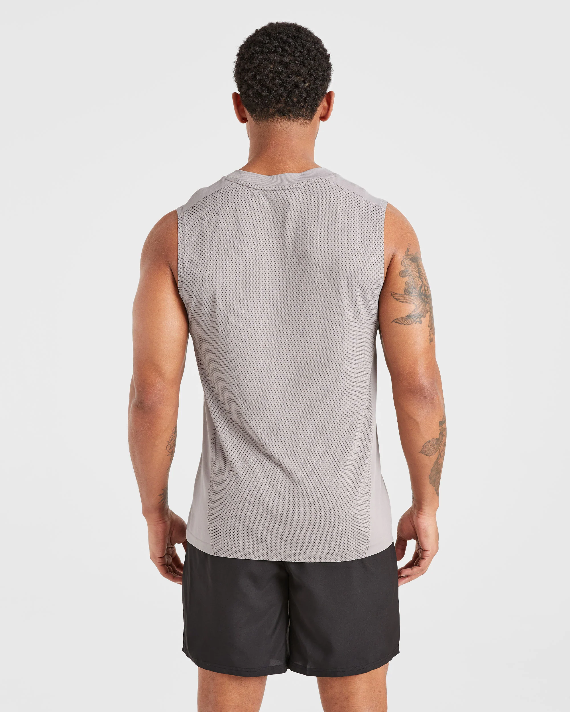 Attain Seamless Vest - Woodland Fog - Image 2