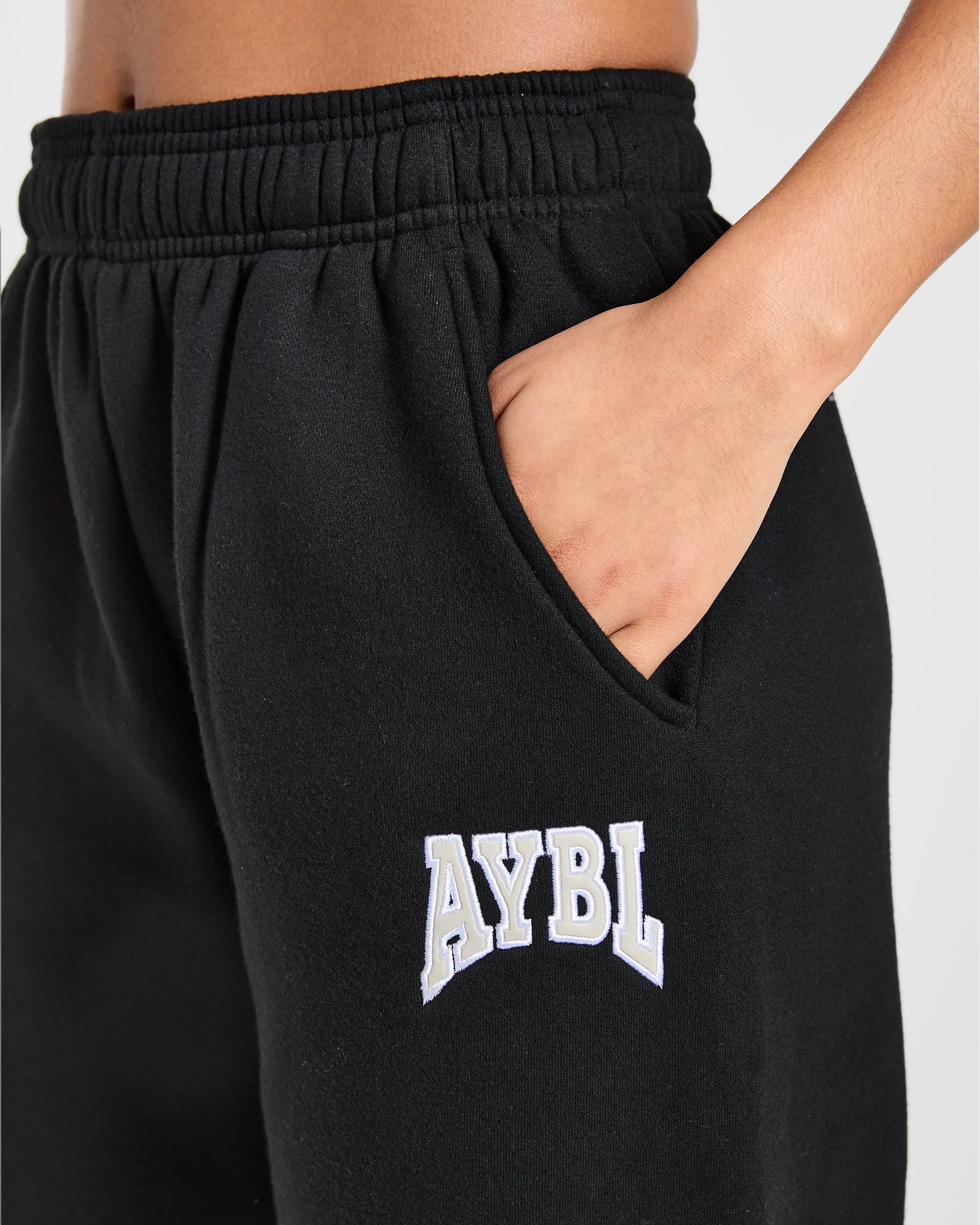 AYBL Club Oversized Straight Leg Joggers - Noir - Image 5