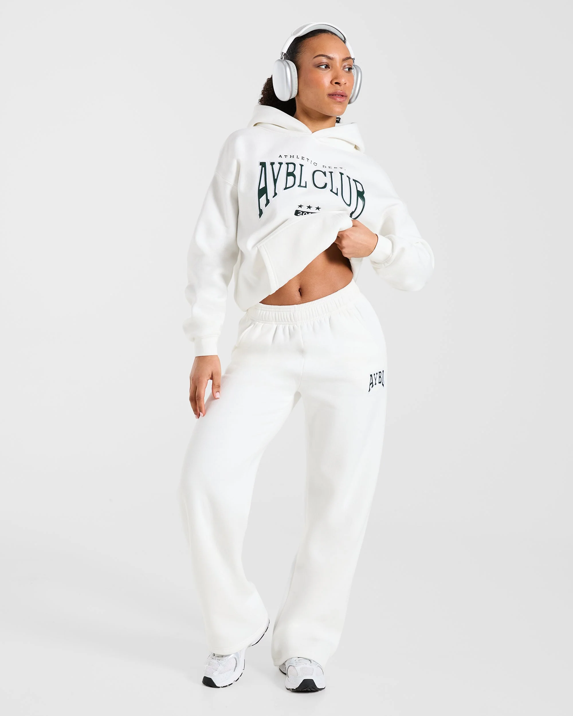 AYBL Club Oversized Straight Leg Joggers - Off Blanc/Forest Vert - Image 8