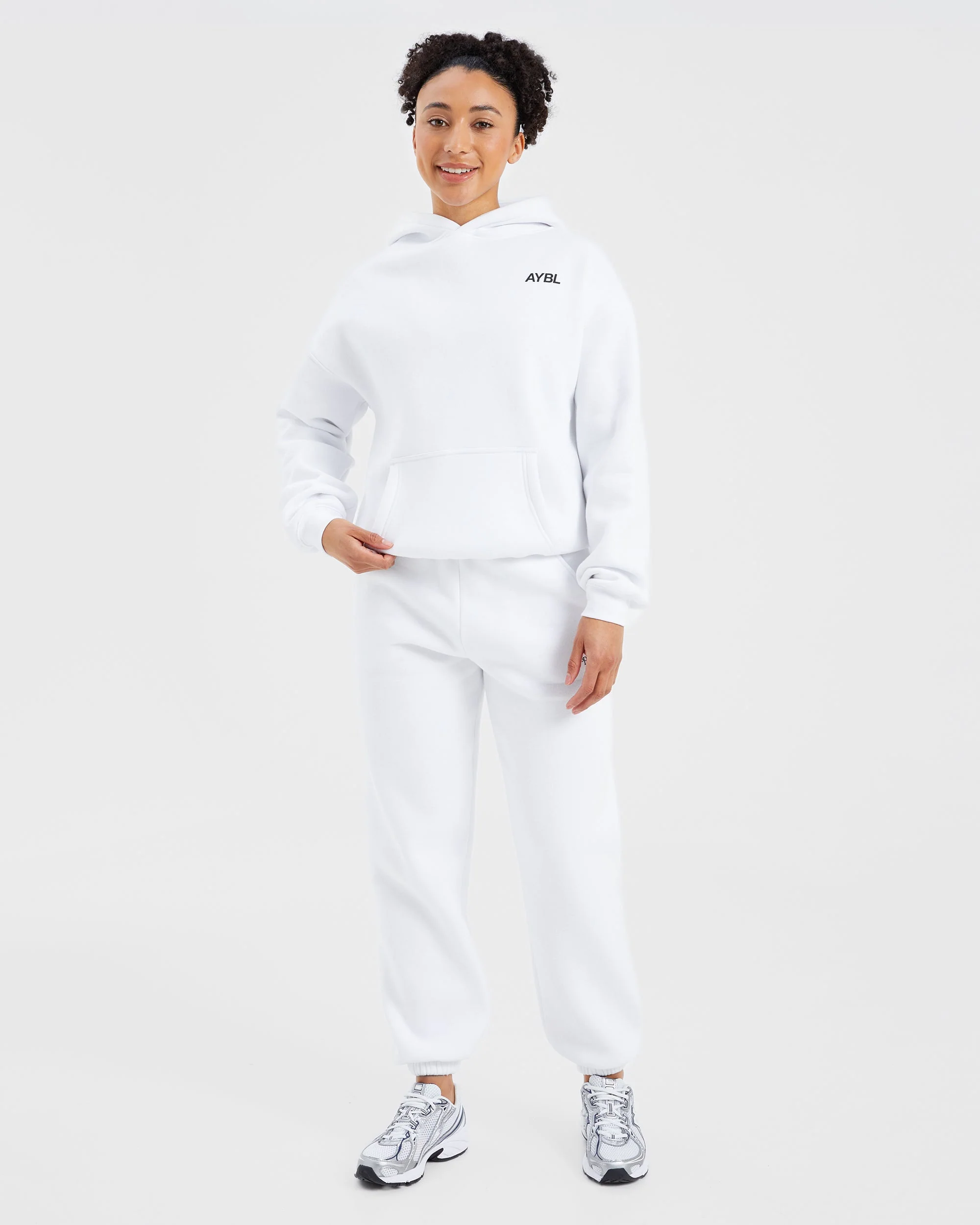 AYBL Sports Club Oversized Hoodie - Blanc - Image 4