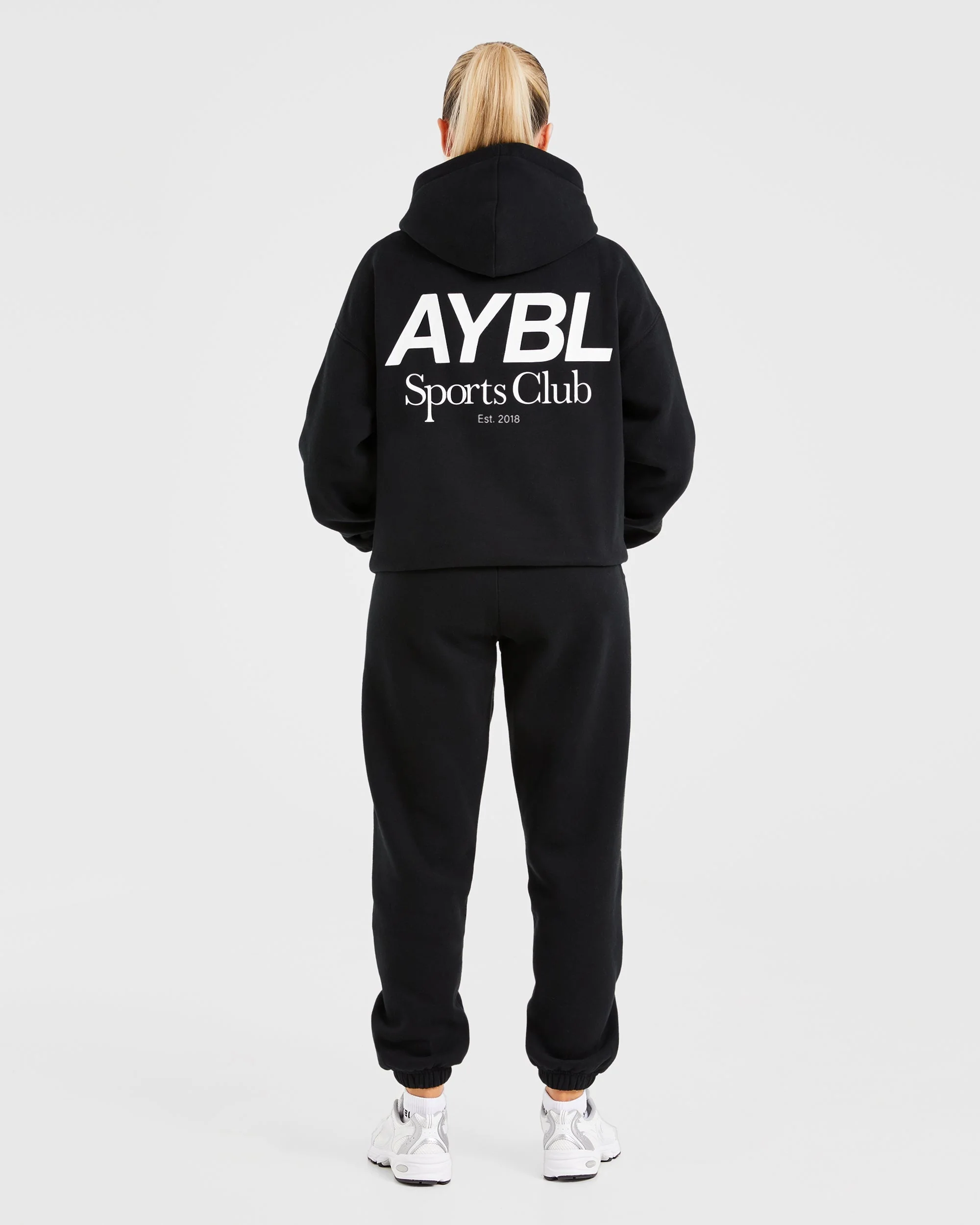 AYBL Sports Club Oversized Joggers - Noir/Blanc - Image 4