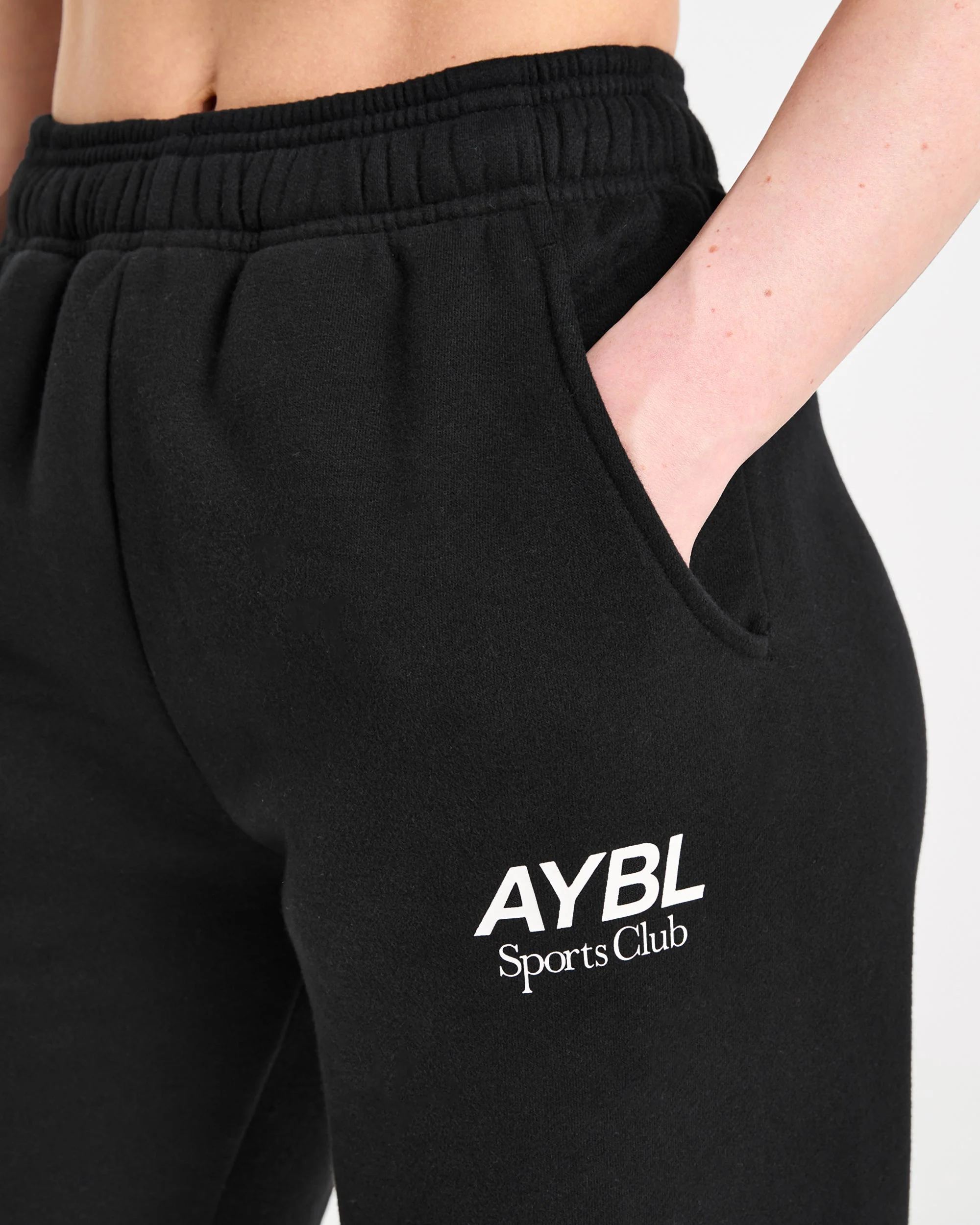 AYBL Sports Club Oversized Straight Leg Joggers - Noir/Blanc - Image 5