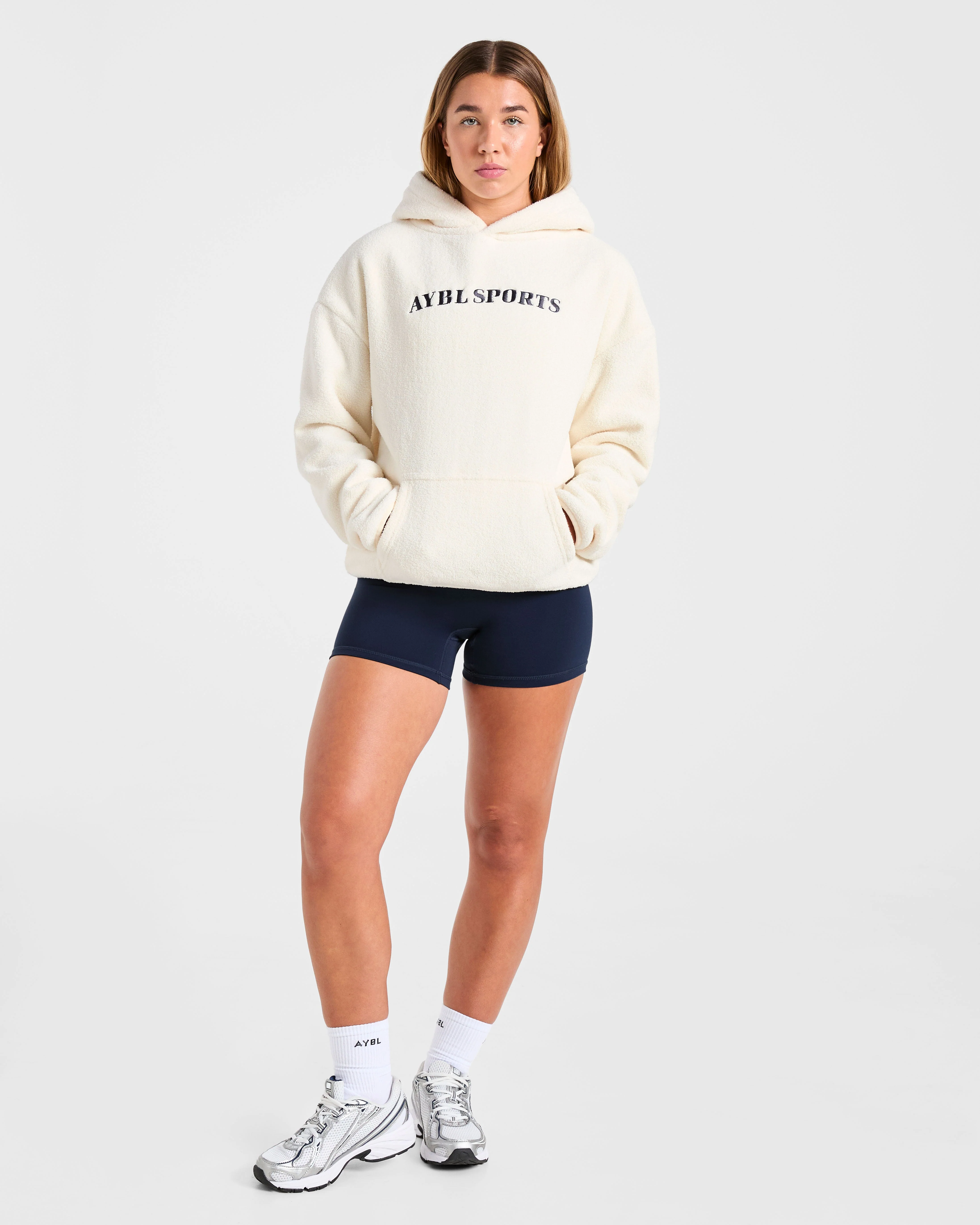 AYBL Sports Oversized Fleece Hoodie - Crème - Image 3