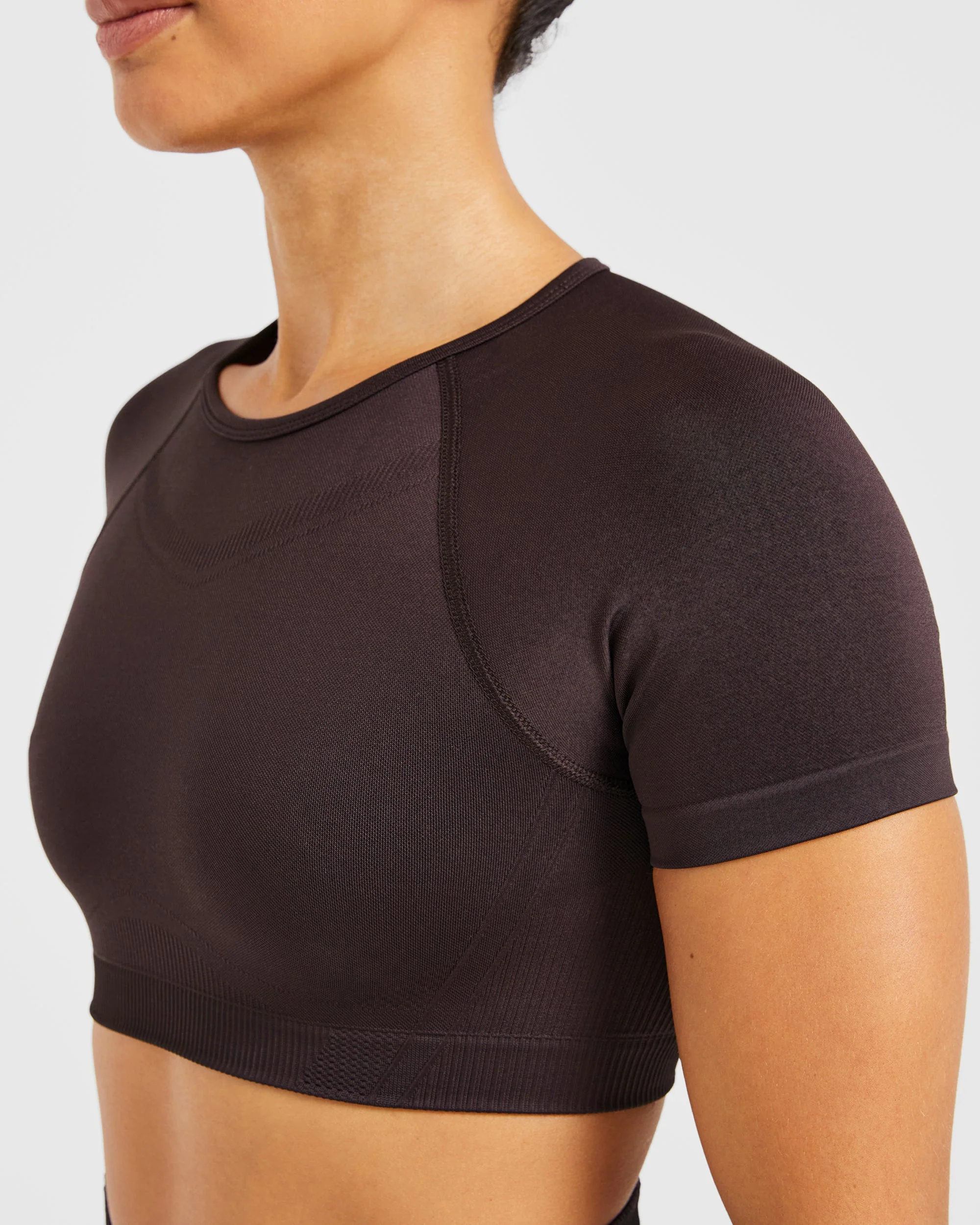Balance V3 Seamless Crop Top - Dark Brun - Image 5