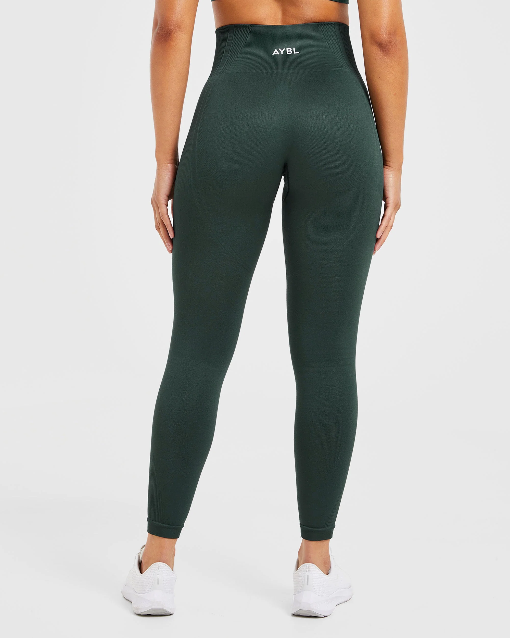 Balance V3 Seamless Leggings - Dark Vert - Image 2