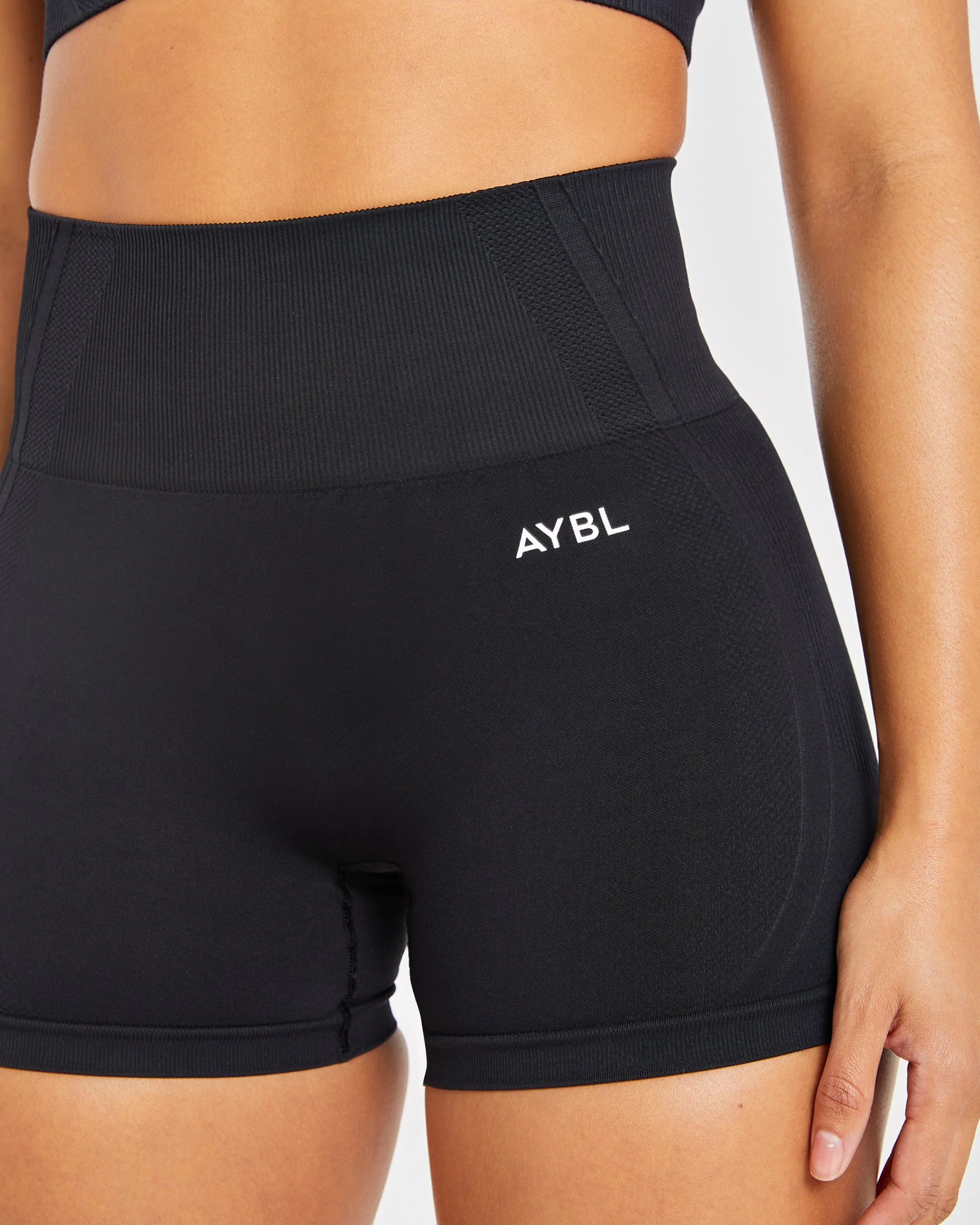 Balance V3 Seamless Shorts - Noir - Image 5