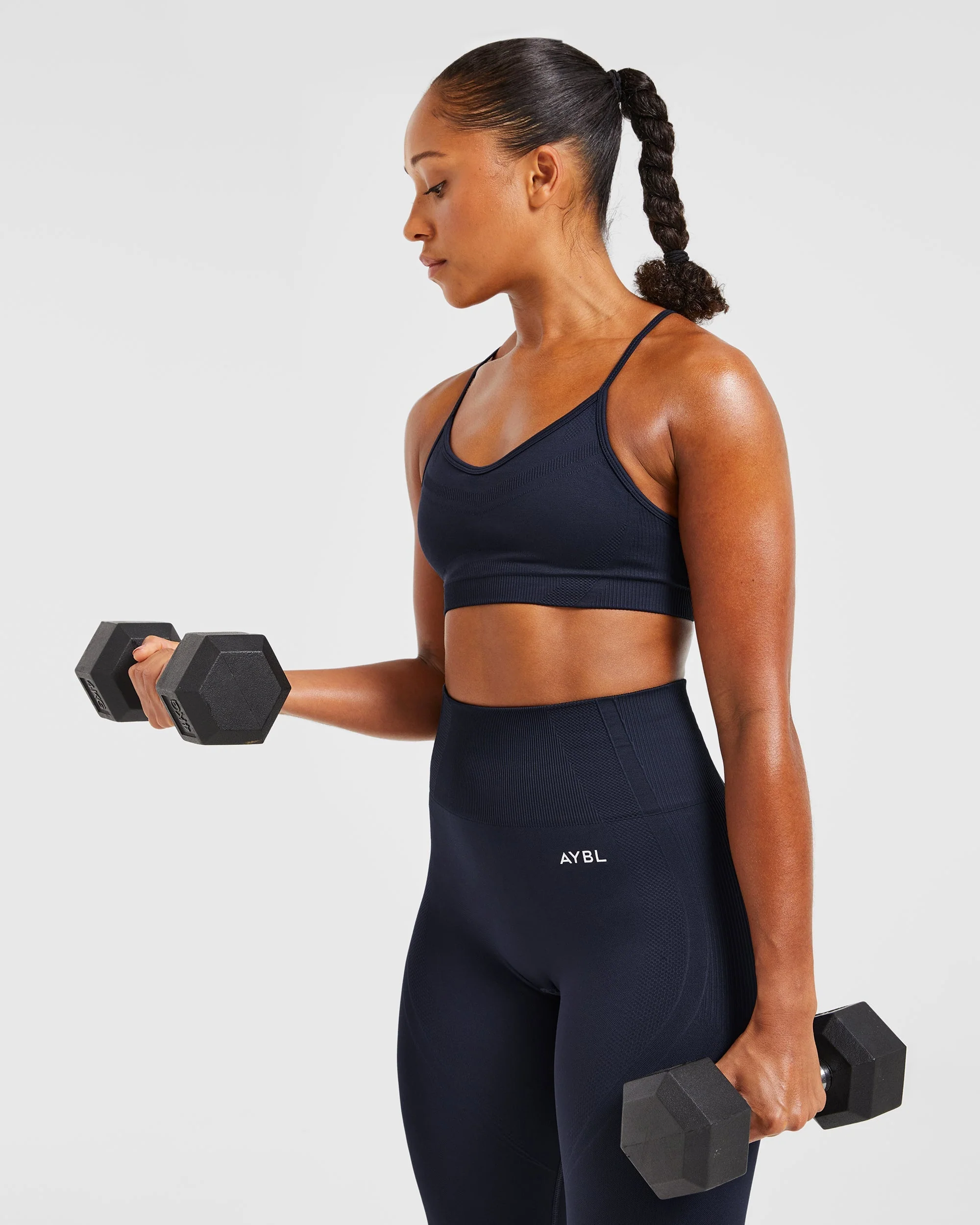 Balance V3 Seamless Strappy Sports Bra - Navy - Image 7