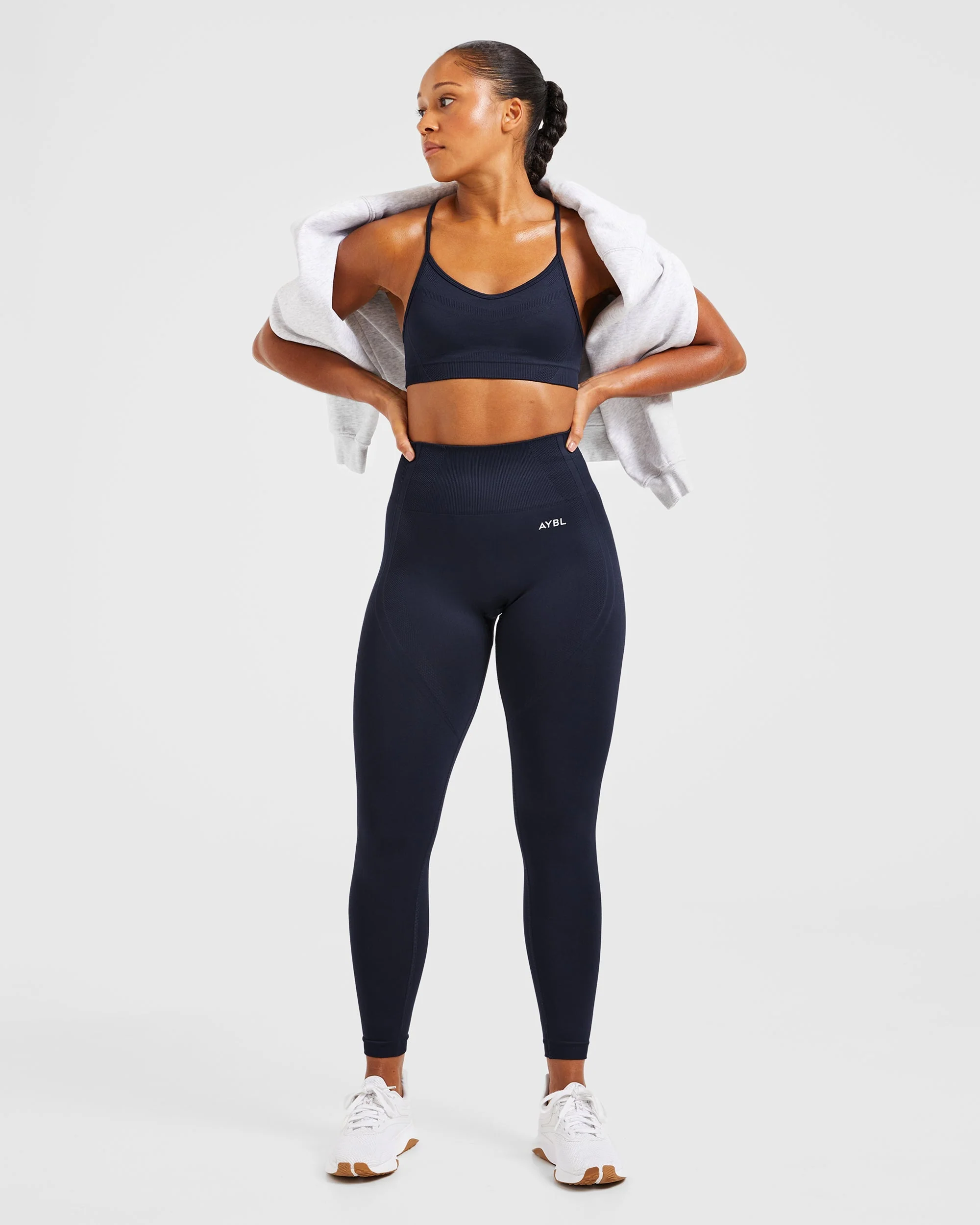 Balance V3 Seamless Strappy Sports Bra - Navy - Image 8