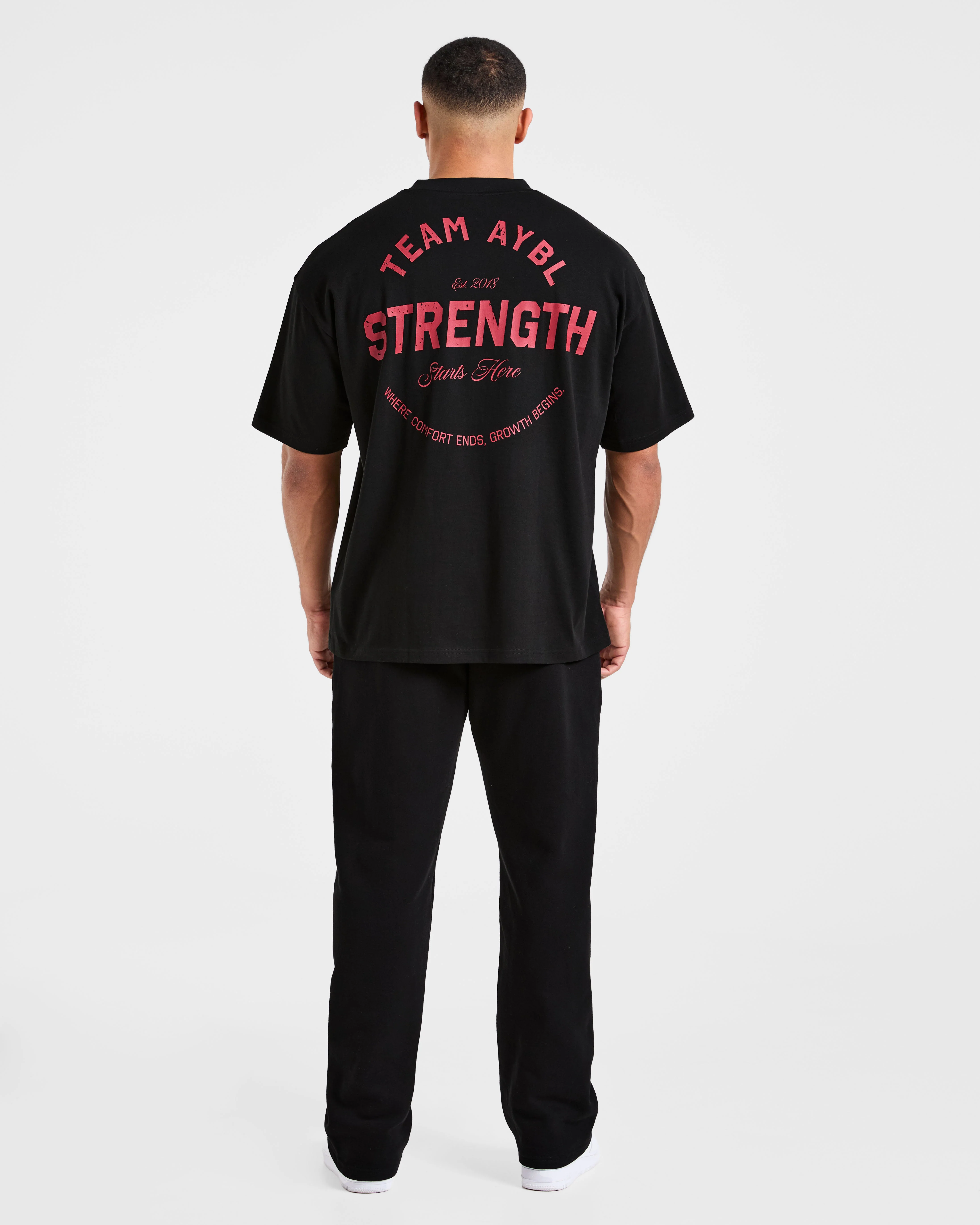 Cam Kissel x Strength Starts Here Oversized T Shirt  - Noir/Rouge - Image 4