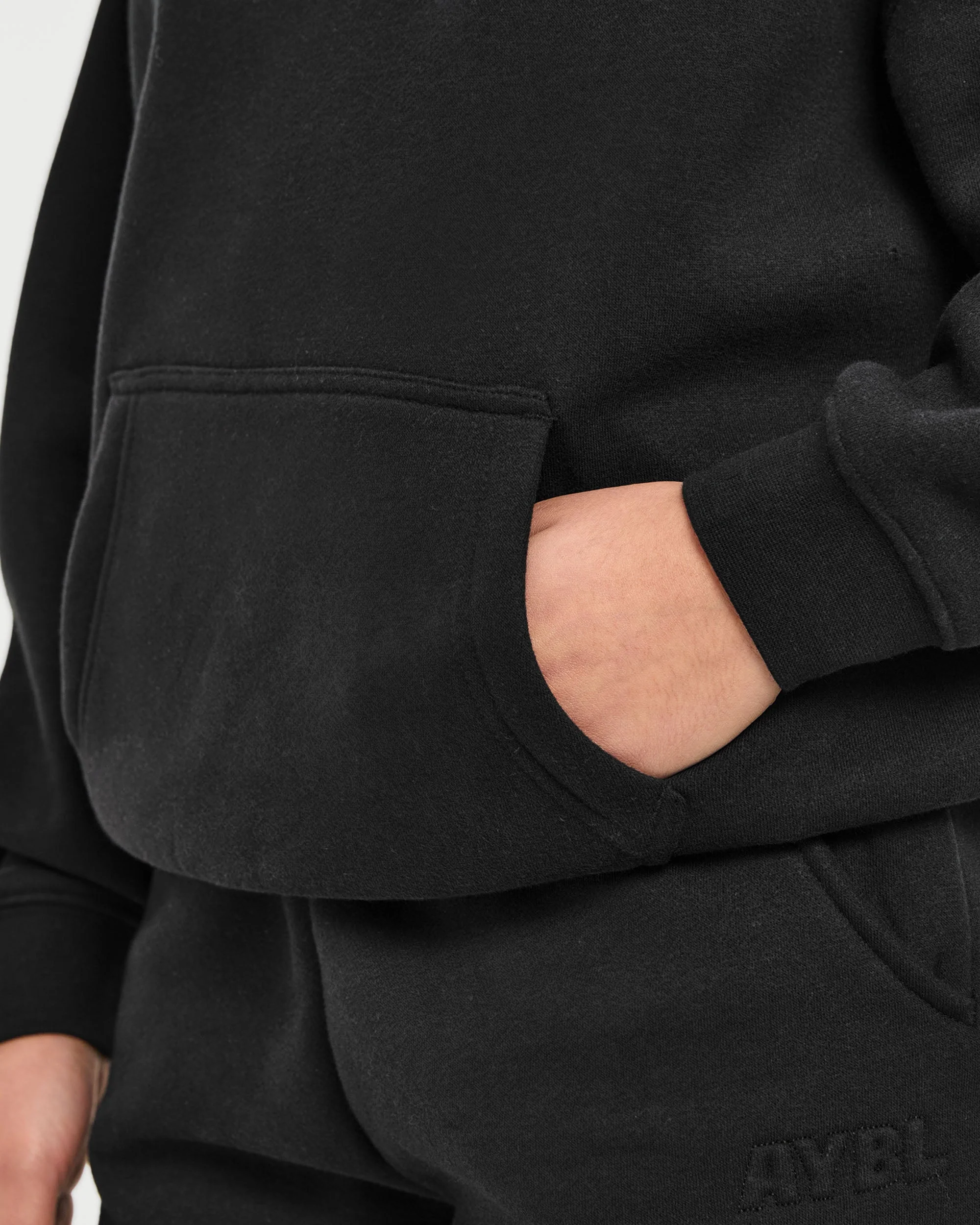 Classic Plush Oversized Hoodie - Noir - Image 6