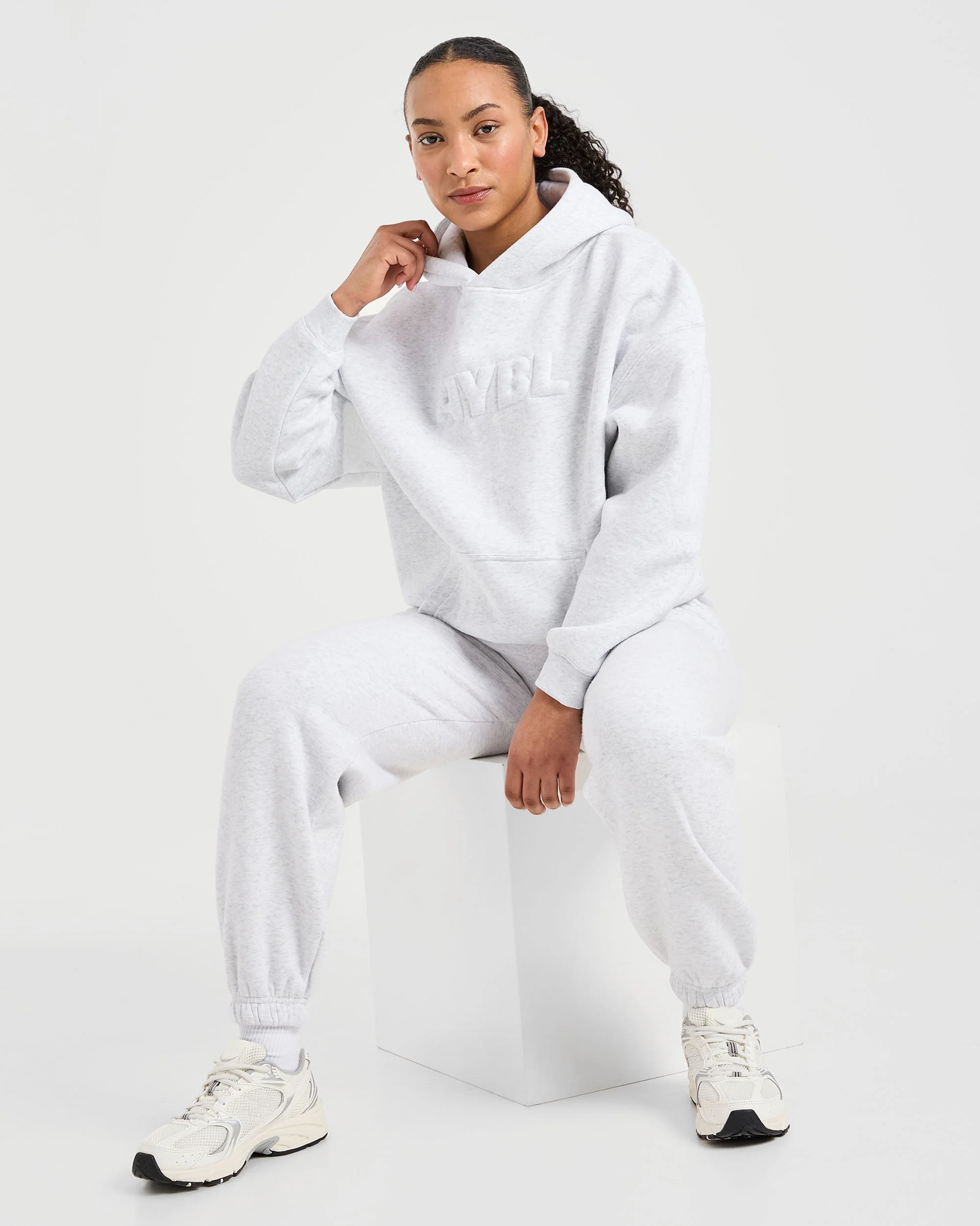 Classic Plush Oversized Hoodie - Heather Gris - Image 8
