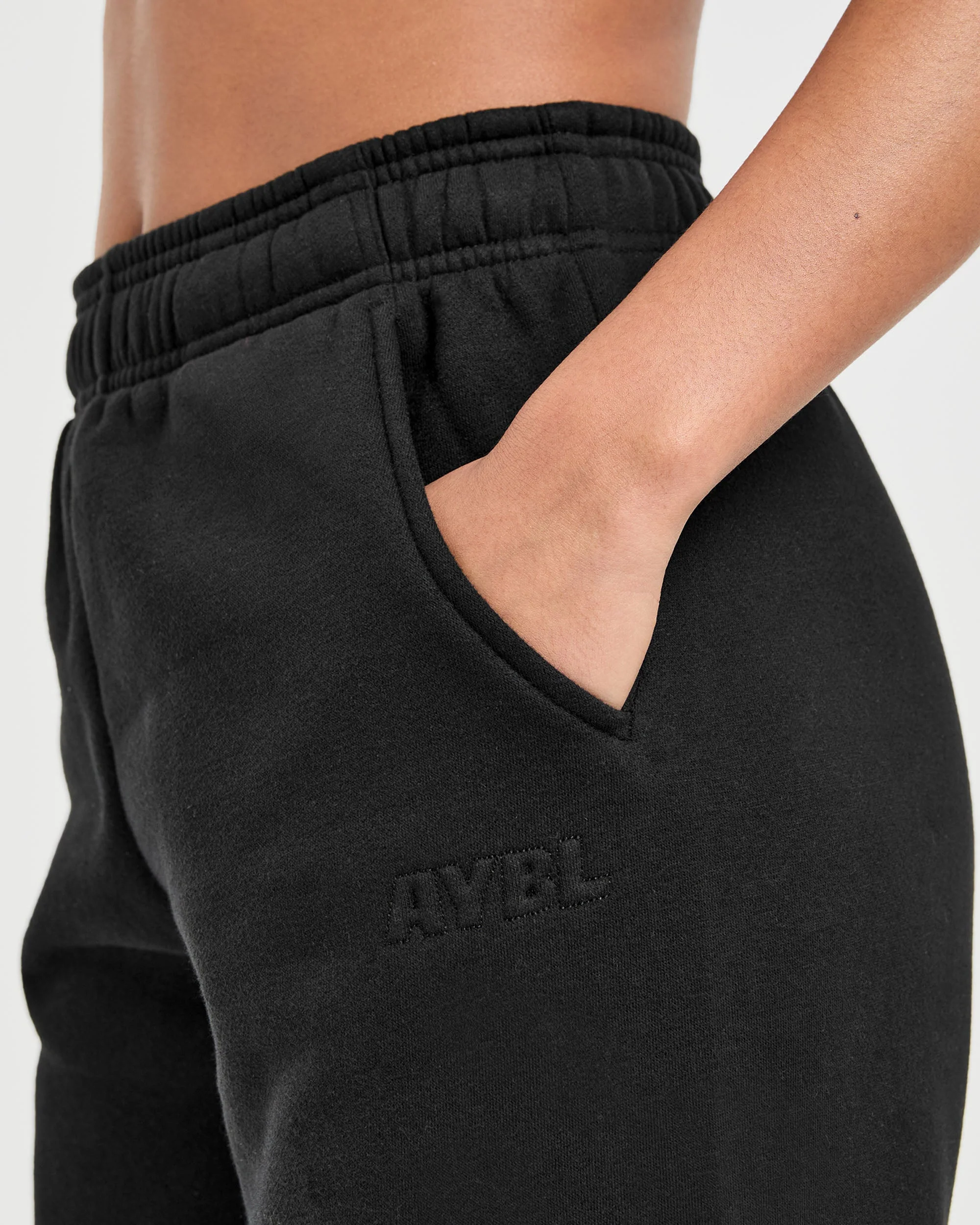 Classic Plush Oversized Joggers - Noir - Image 5