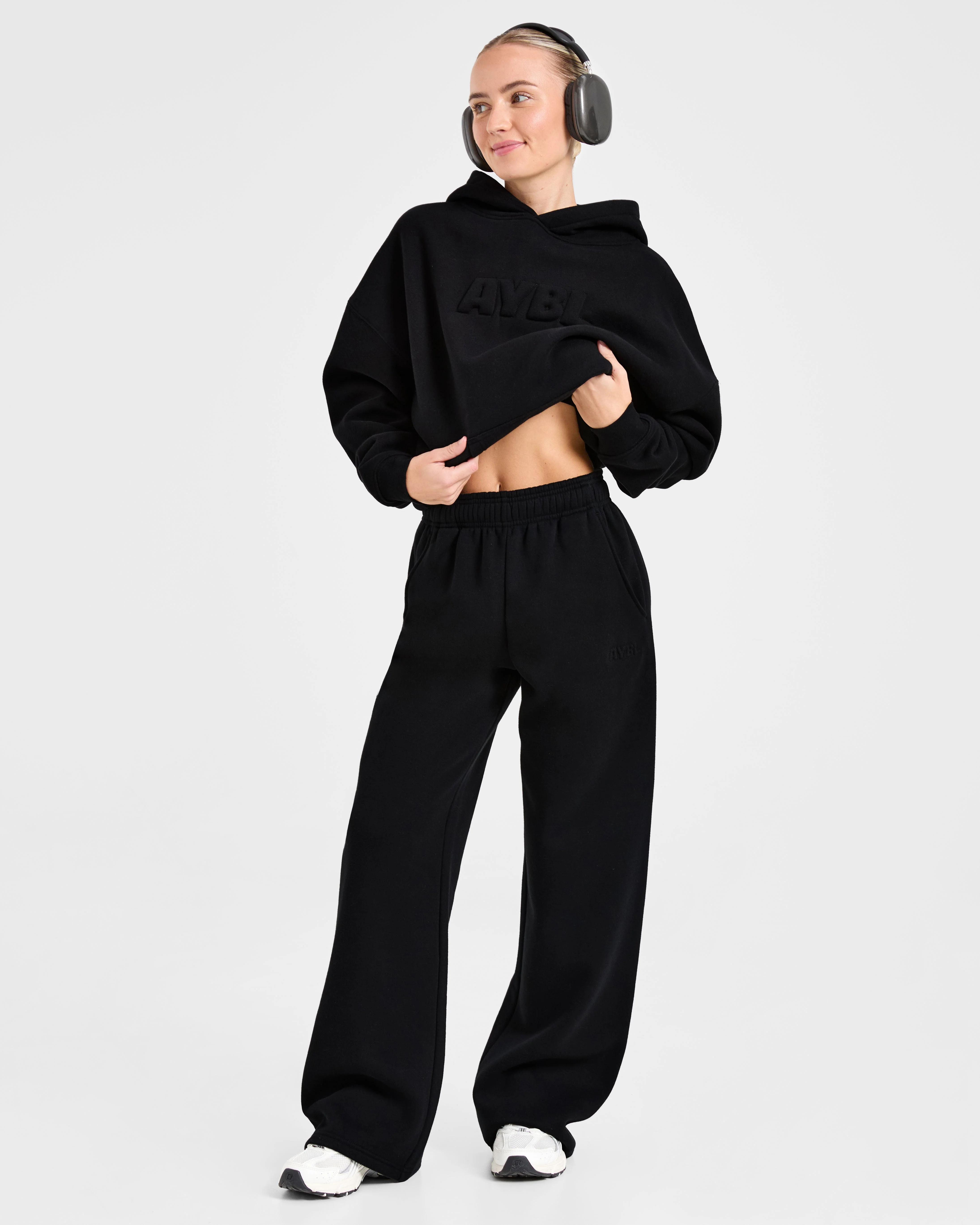 Classic Plush Oversized Straight Leg Joggers - Noir - Image 8