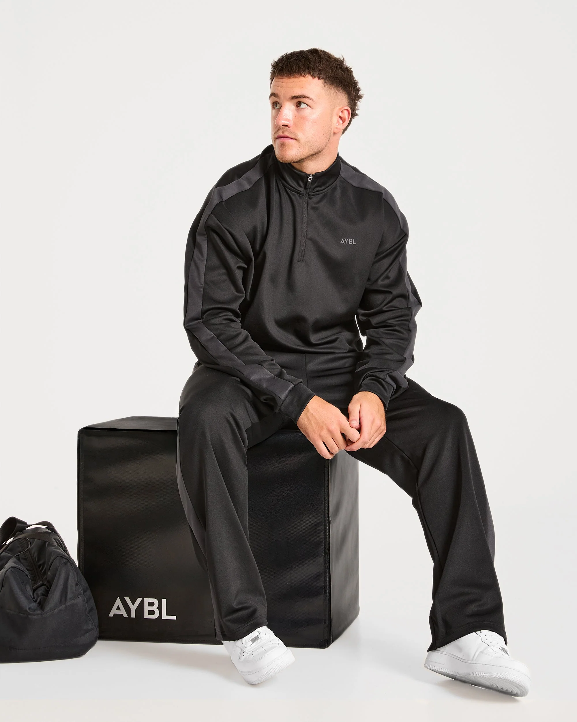 Classic Track 1/4 Zip Pullover - Noir/Charcoal - Image 8