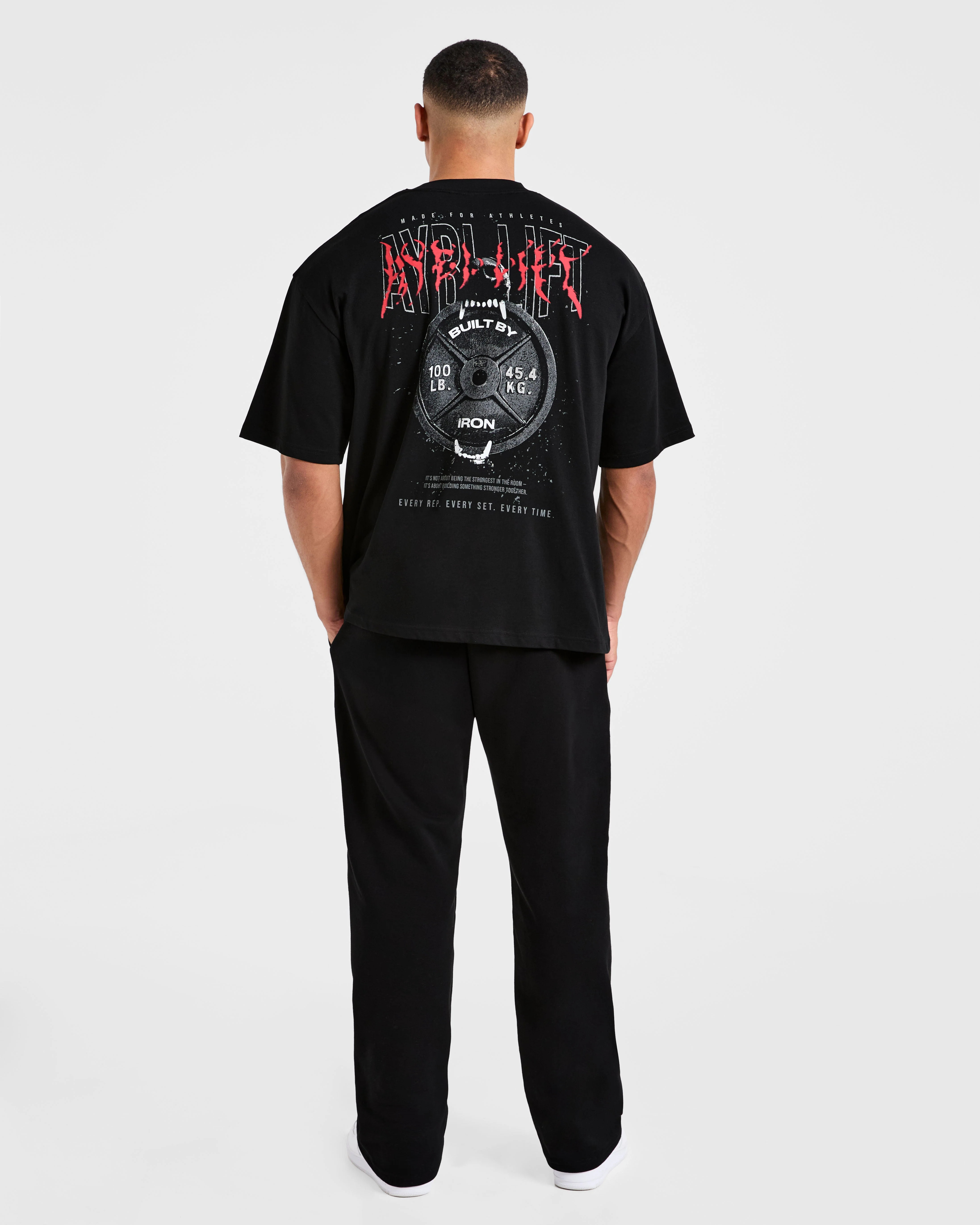 Doberman Strength Oversized T Shirt - Noir/Rouge - Image 4