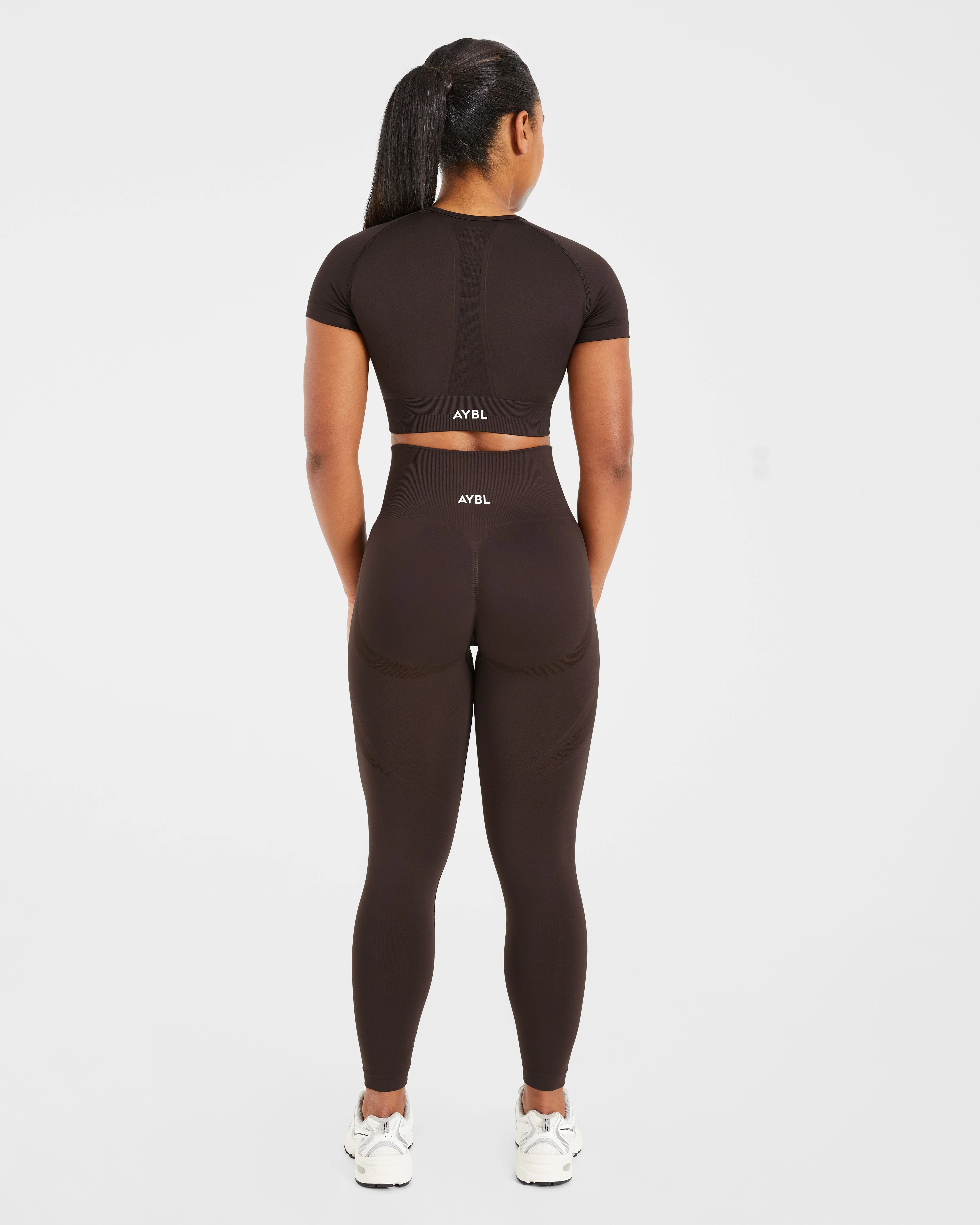 Empower Seamless Crop Top - Cocoa Marron - Image 4