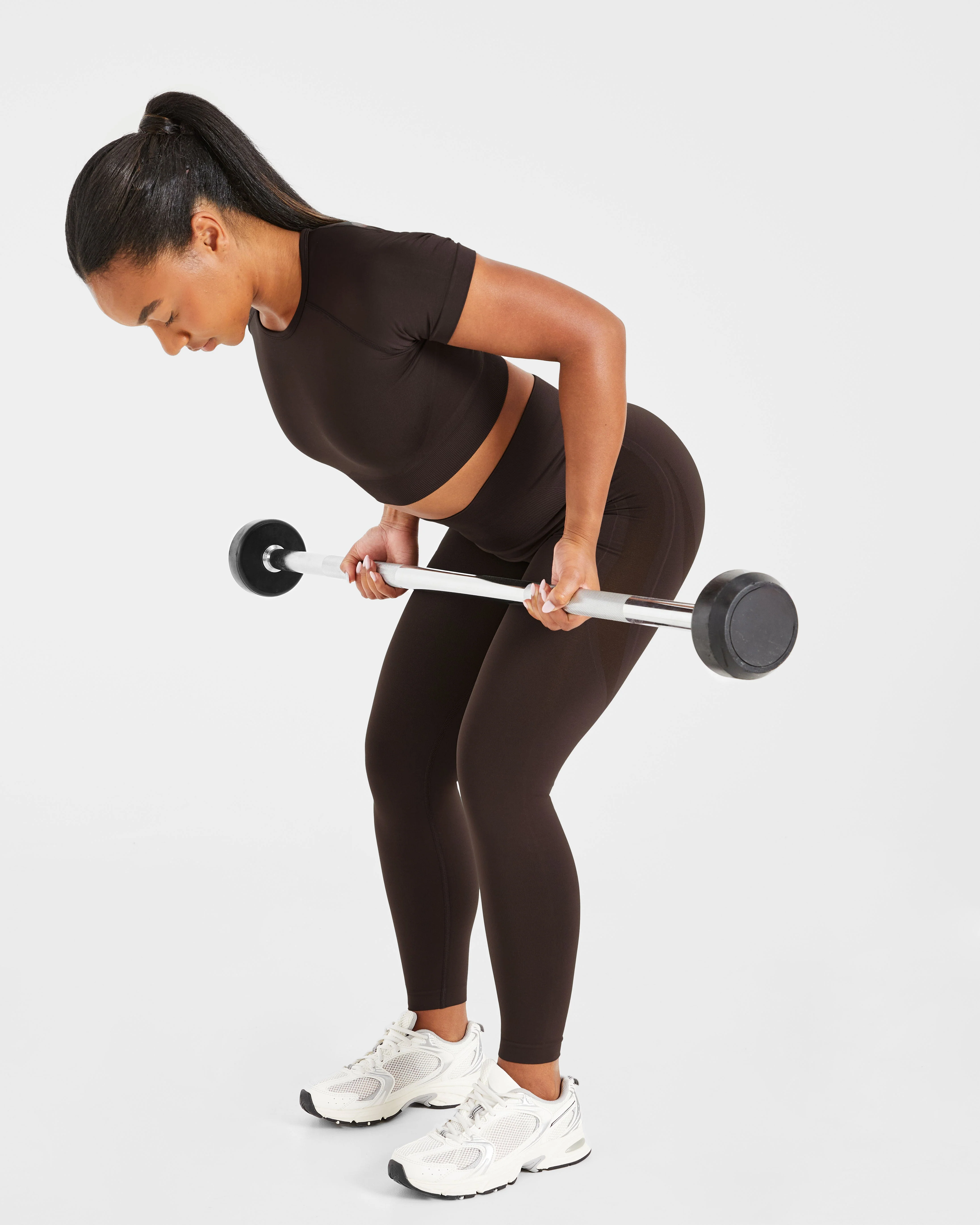 Empower Seamless Crop Top - Cocoa Marron - Image 7