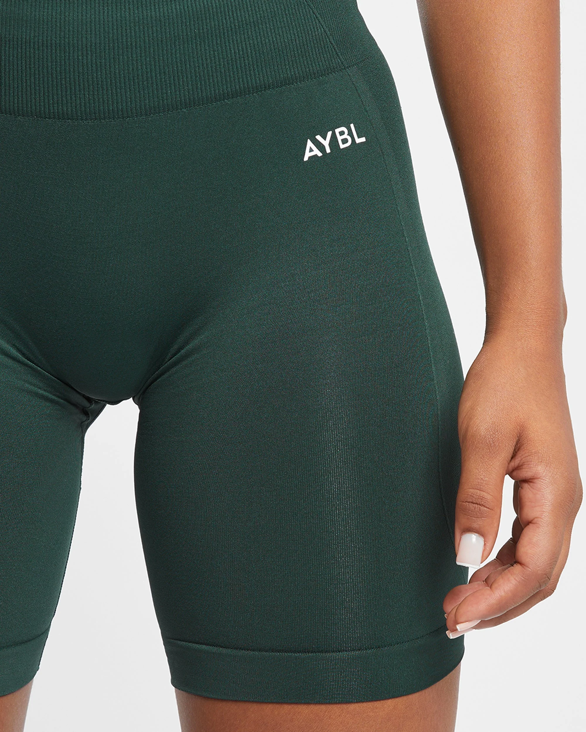 Empower Seamless Cycling Shorts - Dark Vert - Image 5