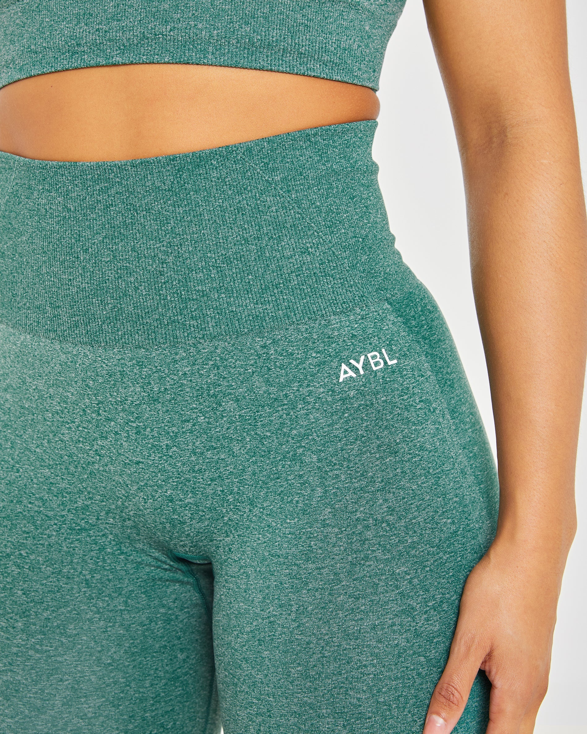 Empower Seamless Cycling Shorts - Forest Vert Marl - Image 5