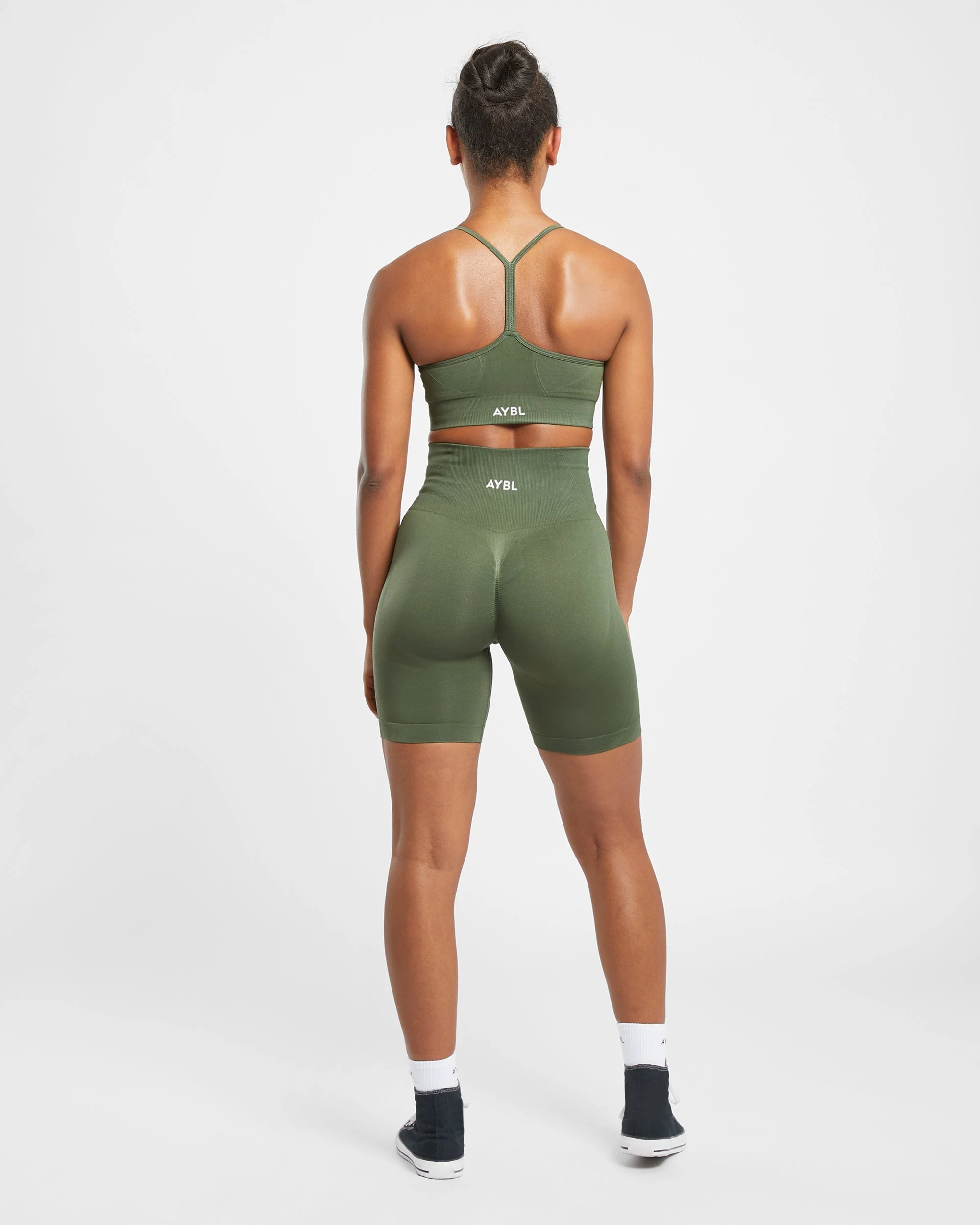 Empower Seamless Cycling Shorts - Khaki Vert - Image 4