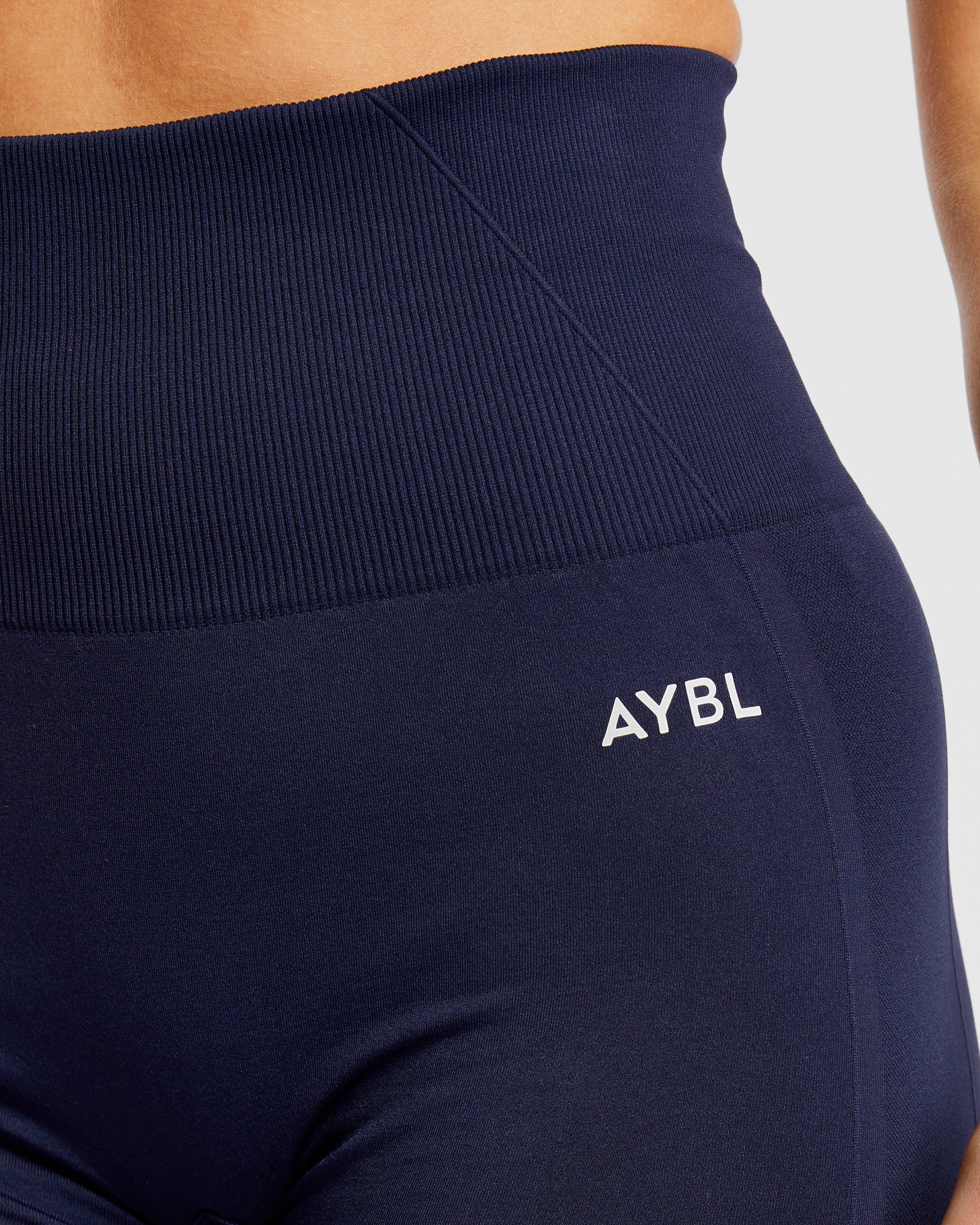 Empower Seamless Cycling Shorts - Navy - Image 5