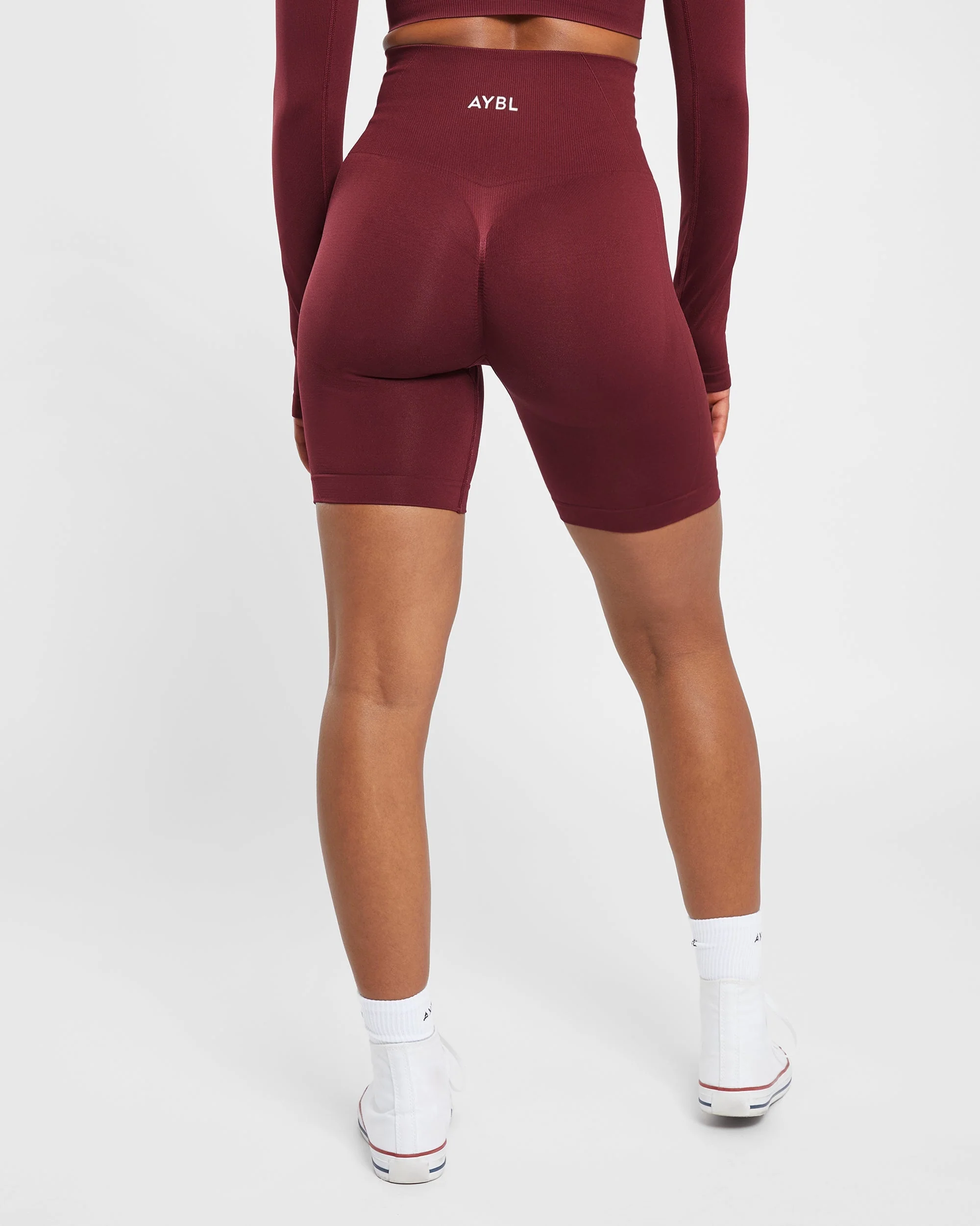 Empower Seamless Cycling Shorts - Rouge Wine - Image 2